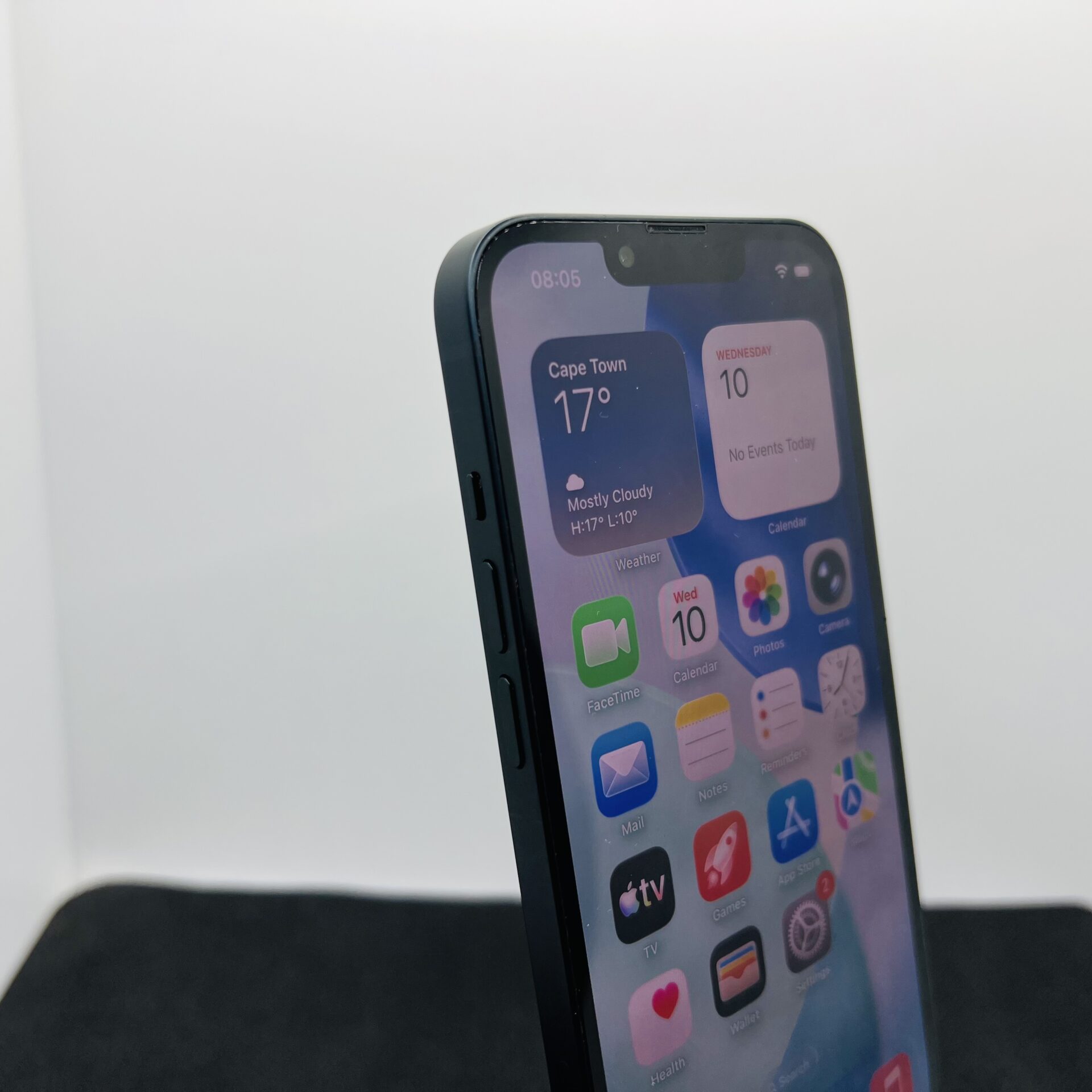 Apple iPhone 13 128GB Midnight (Condition: Good) - Image 4