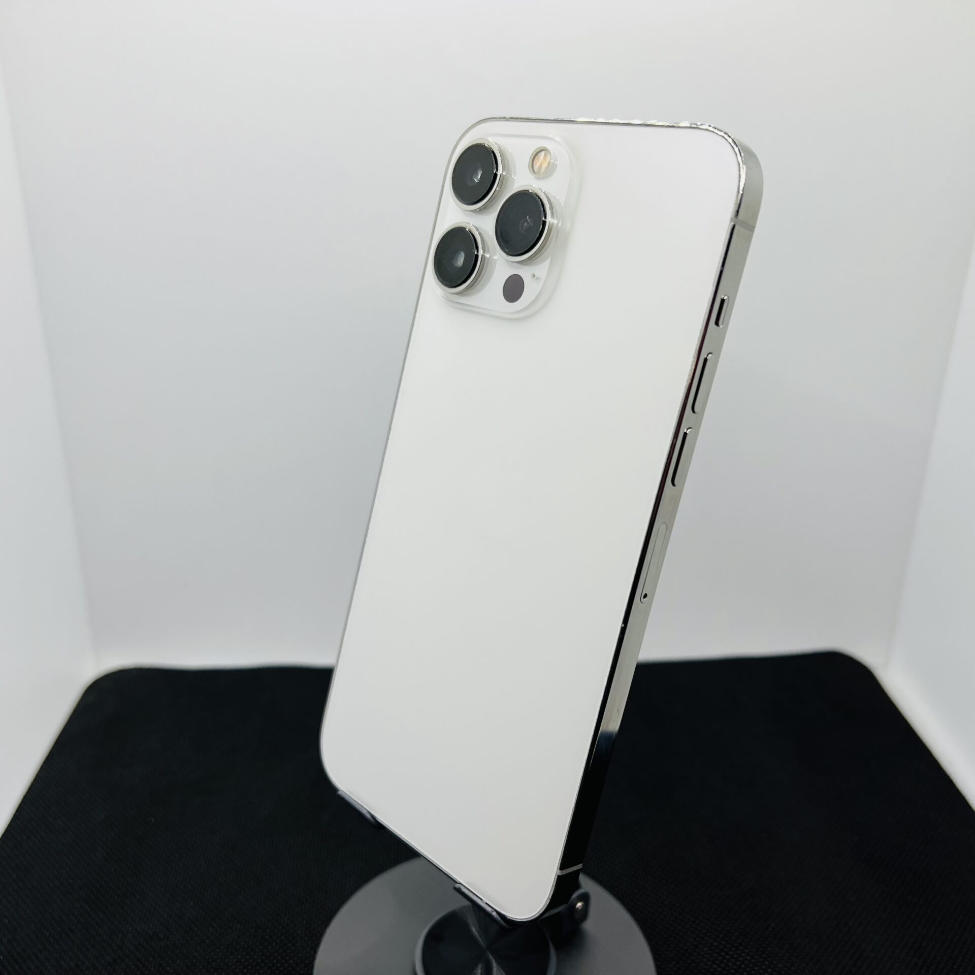 Apple iPhone 13 Pro Max 256GB Silver (Condition: Good) | Epic Deals SA