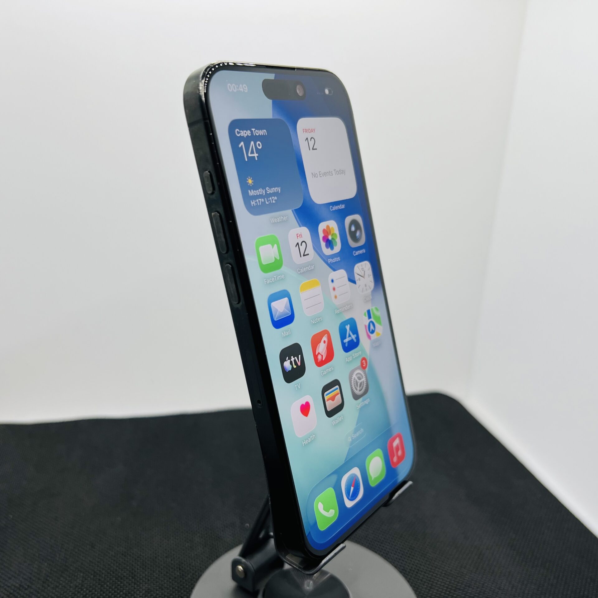 Apple iPhone 15 Pro 256GB Black Titanium (Condition: Good) | Epic