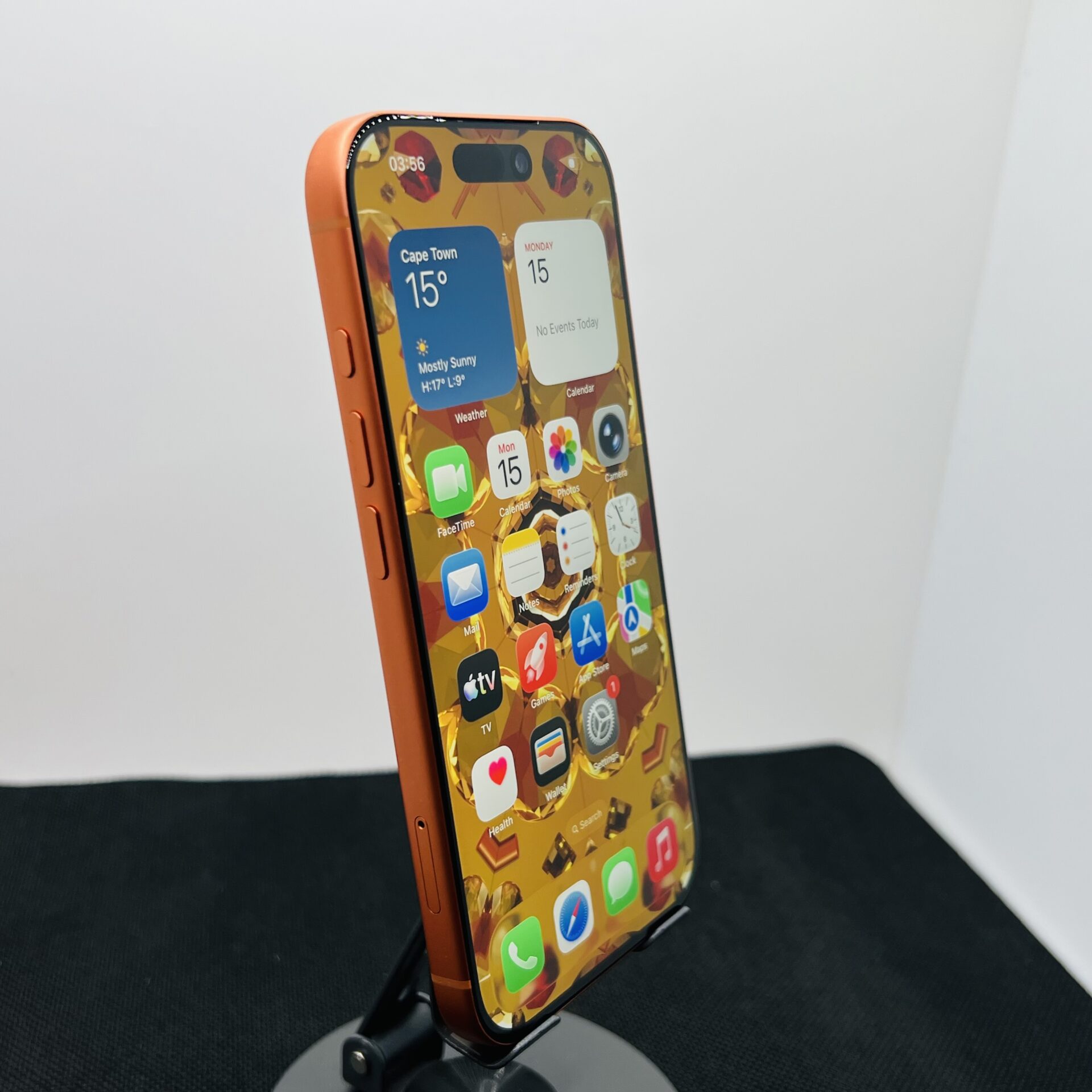 Apple iPhone 17 Pro 256GB Cosmic Orange (Condition: Excellent) - Image 3