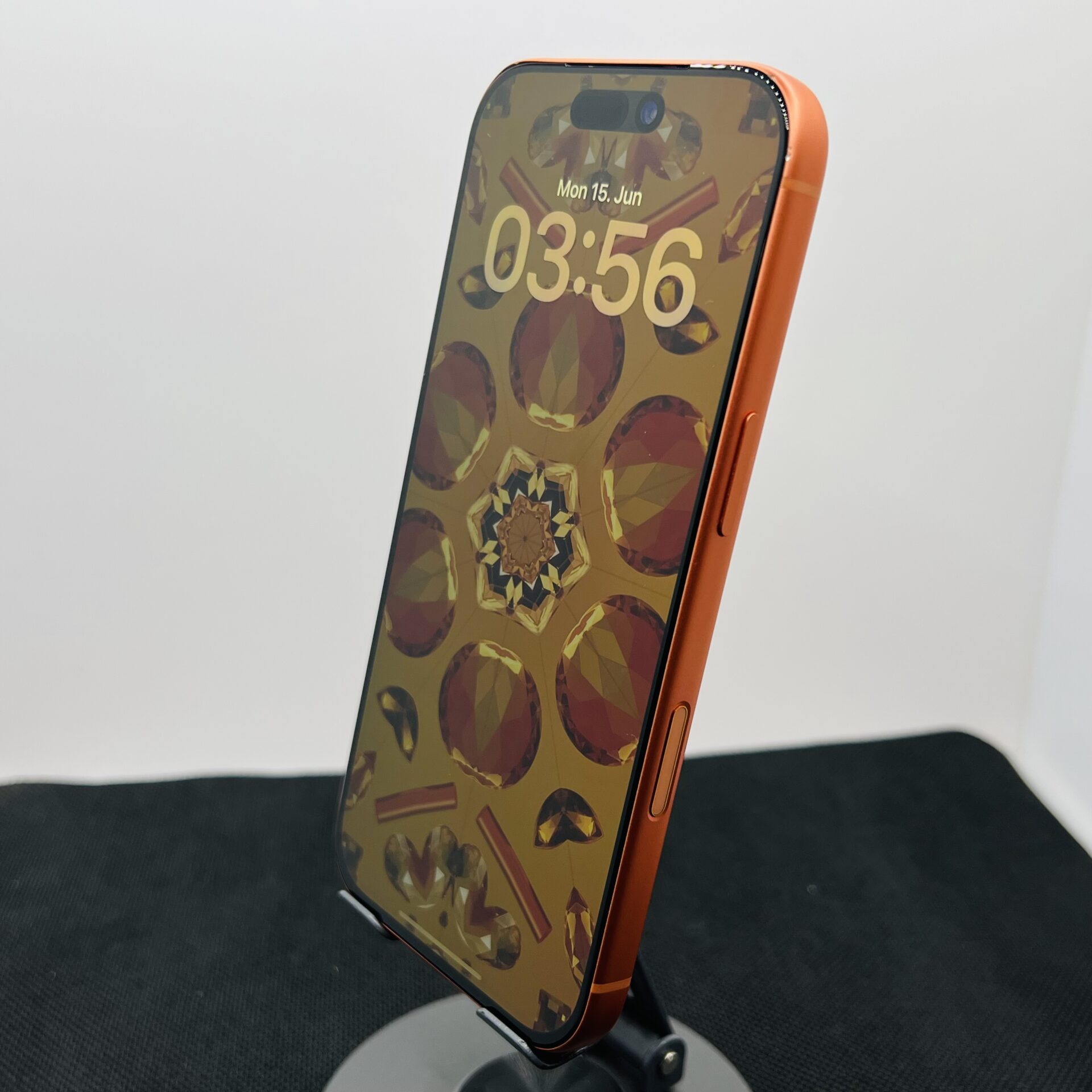 Apple iPhone 17 Pro 256GB Cosmic Orange (Condition: Excellent) - Image 7