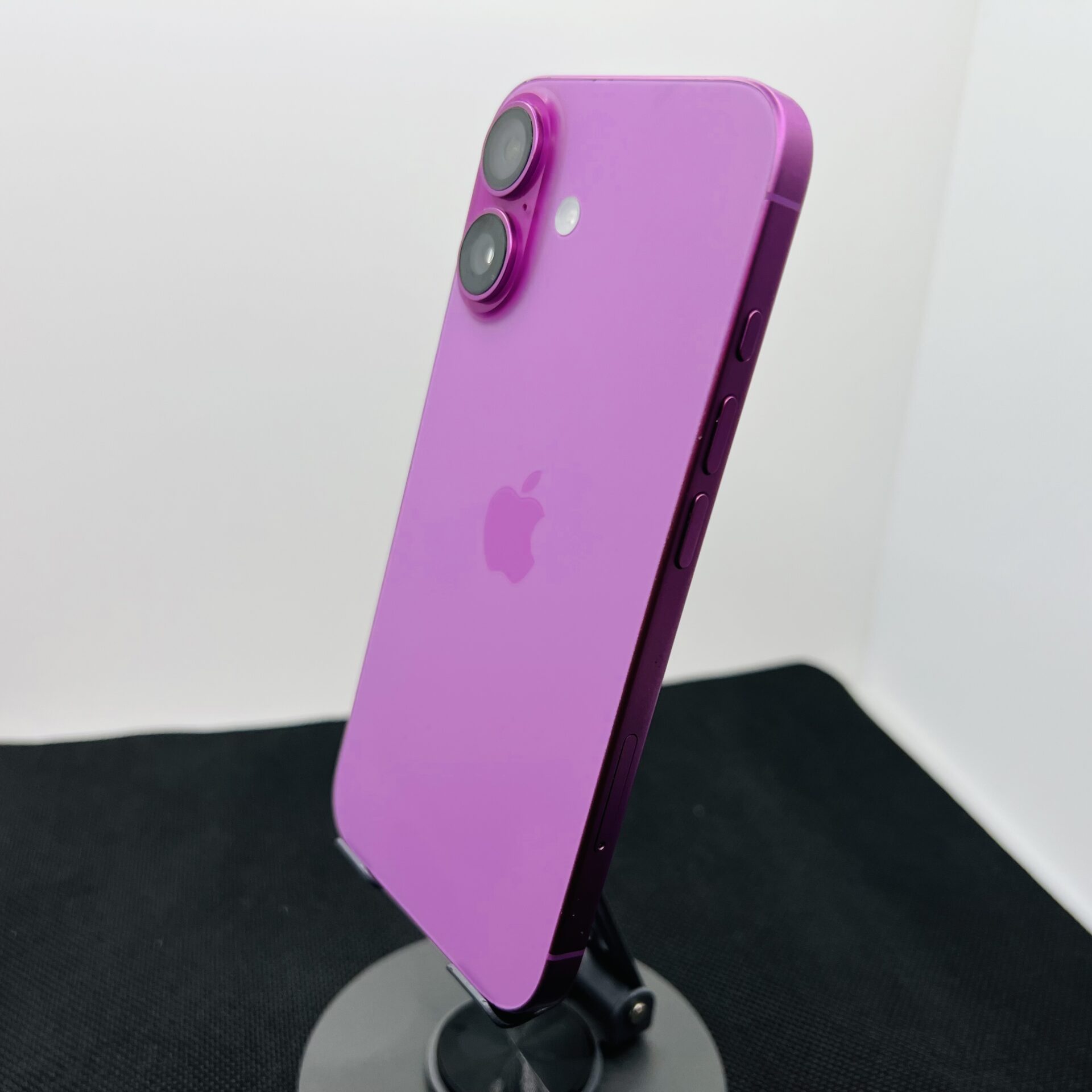 Apple iPhone 16 128GB Pink (Condition: Excellent) - Image 8