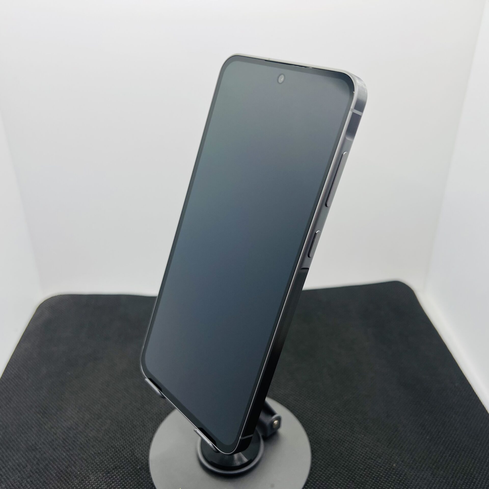 Samsung Galaxy A56 256GB Awesome Graphite (Condition: Pristine) - Image 6