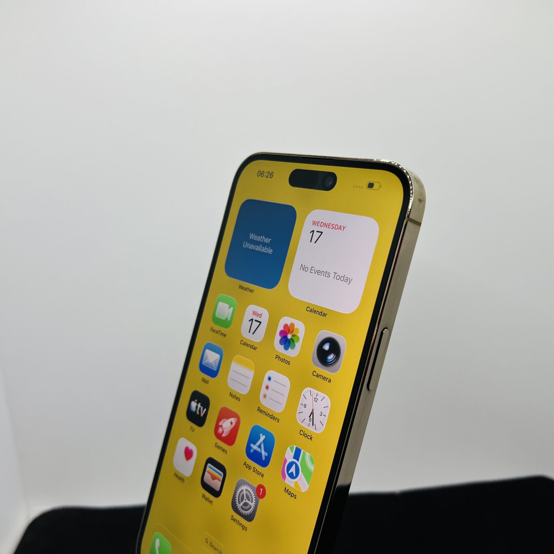 Apple iPhone 14 Pro Max 256GB Gold (Condition: Excellent) - Image 6