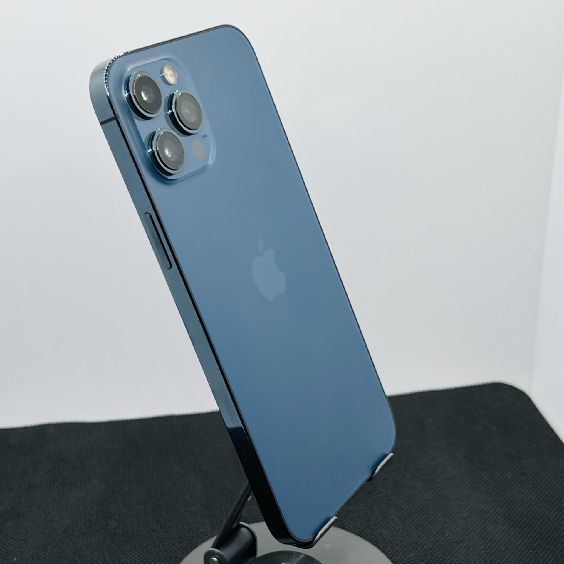 Apple iPhone 12 Pro Max 128GB Pacific Blue (Condition: Good) - Image 9