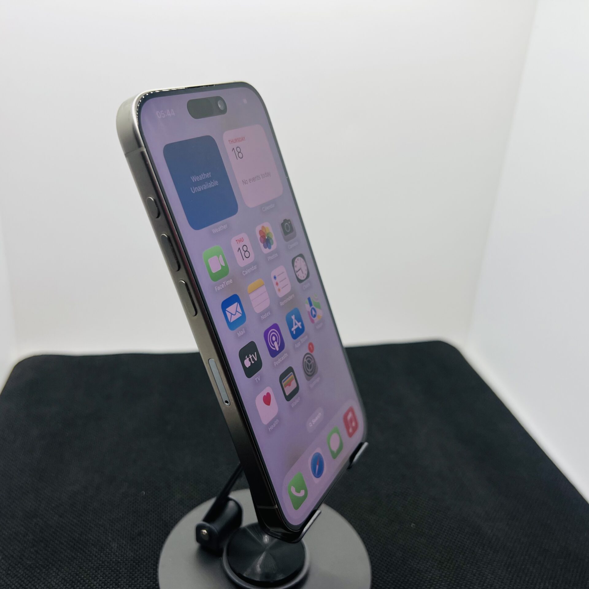 Apple iPhone 15 Pro 128GB Natural Titanium (Condition: Good) - Image 4