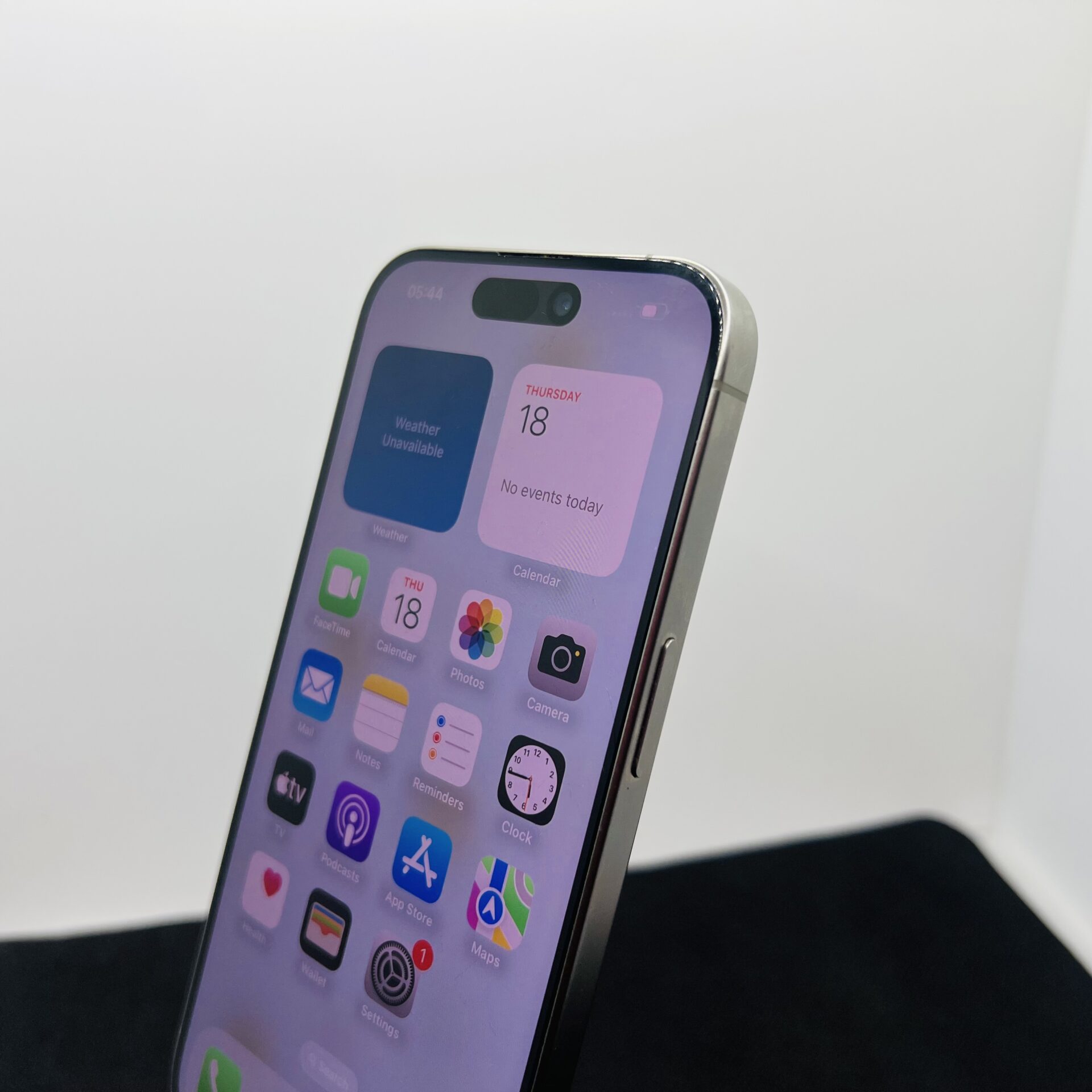 Apple iPhone 15 Pro 128GB Natural Titanium (Condition: Good) - Image 6