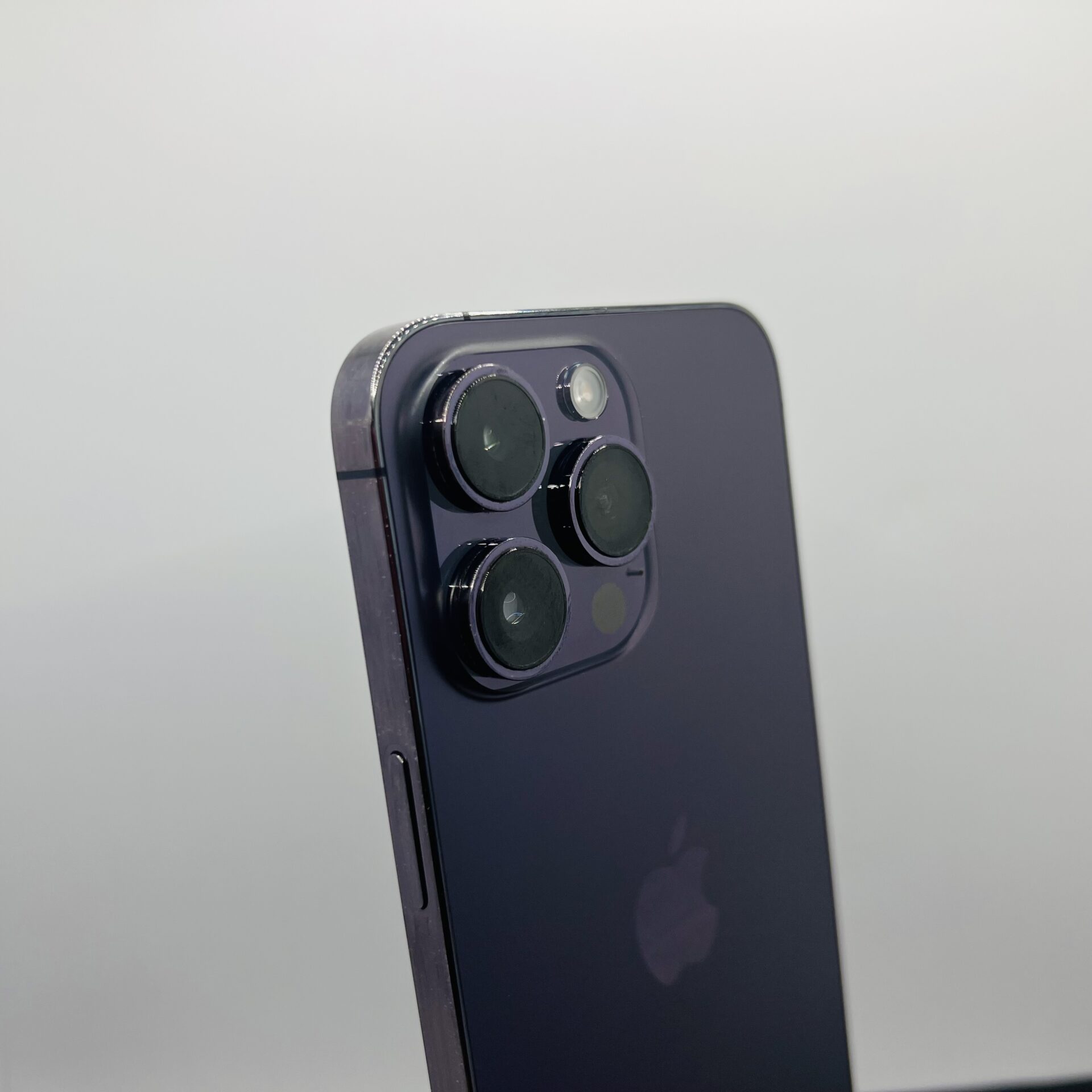 Apple iPhone 14 Pro Max 128GB Deep Purple (Condition: Good) - Image 10