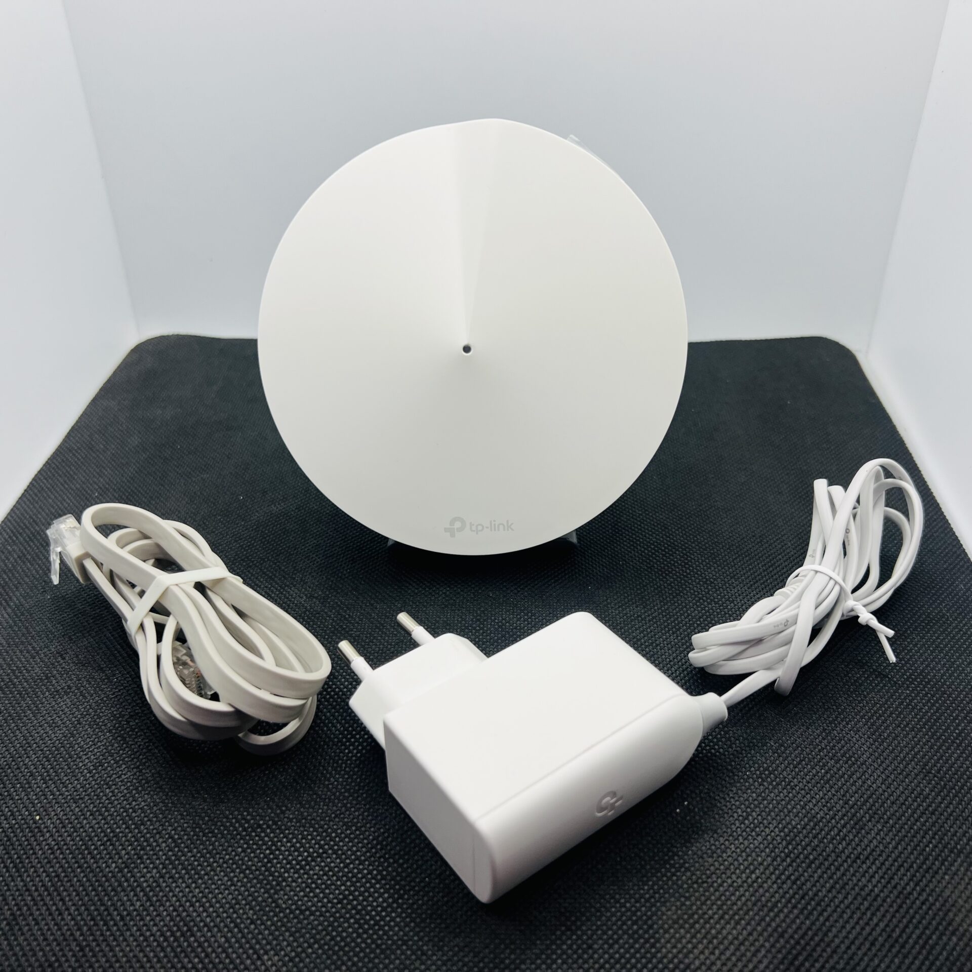 TP Link Deco M5 AC1300 Whole Home Mesh WiFi Unit White (Condition: Excellent) - Image 5