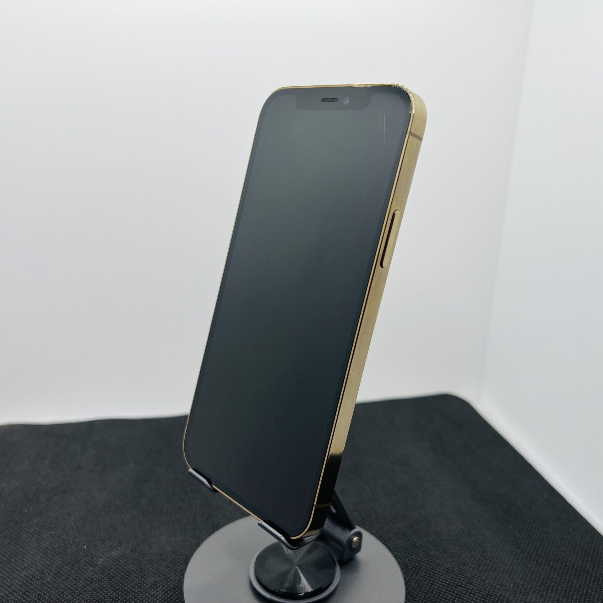 Apple iPhone 12 Pro 128GB Gold (Condition: Good) - Image 7