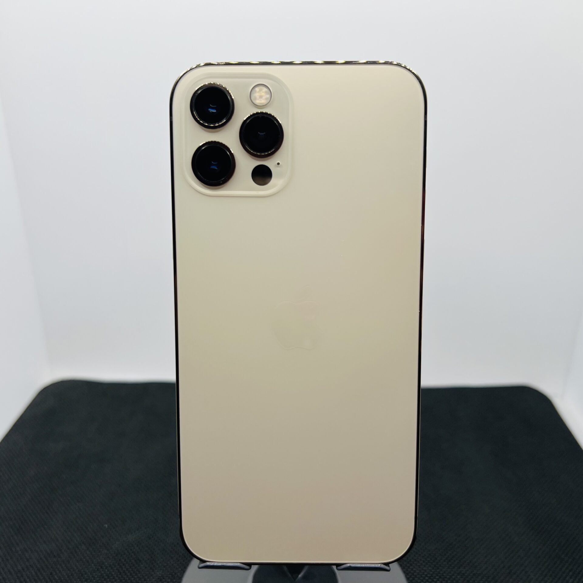 Apple iPhone 12 Pro 128GB Gold (Condition: Good) - Image 9