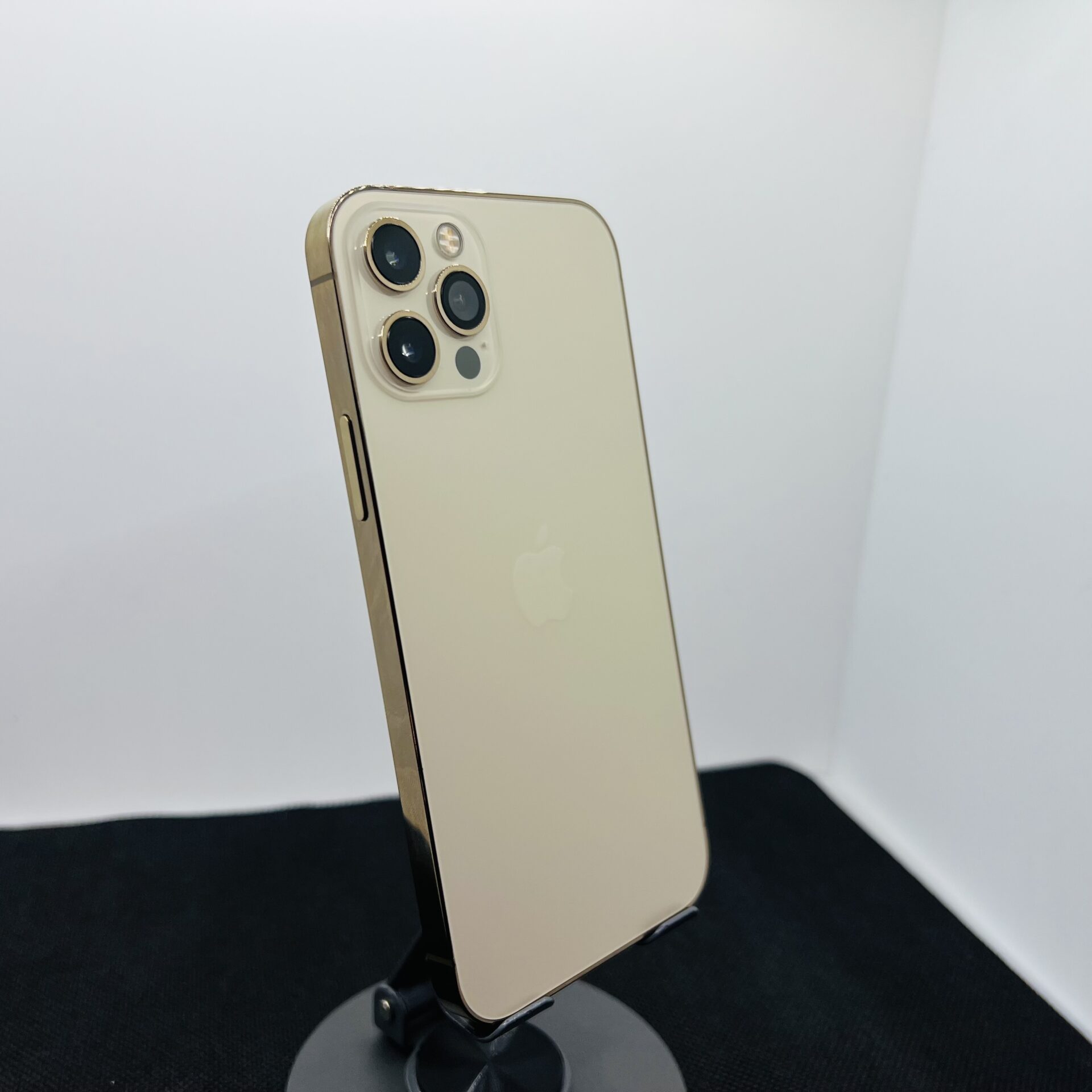 Apple iPhone 12 Pro 128GB Gold (Condition: Good) - Image 10