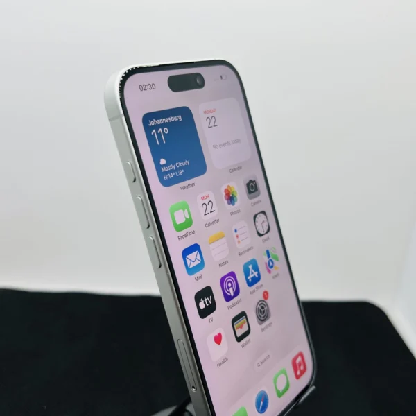 Apple iPhone 16 128GB White (Condition: Pristine) | Epic Deals SA