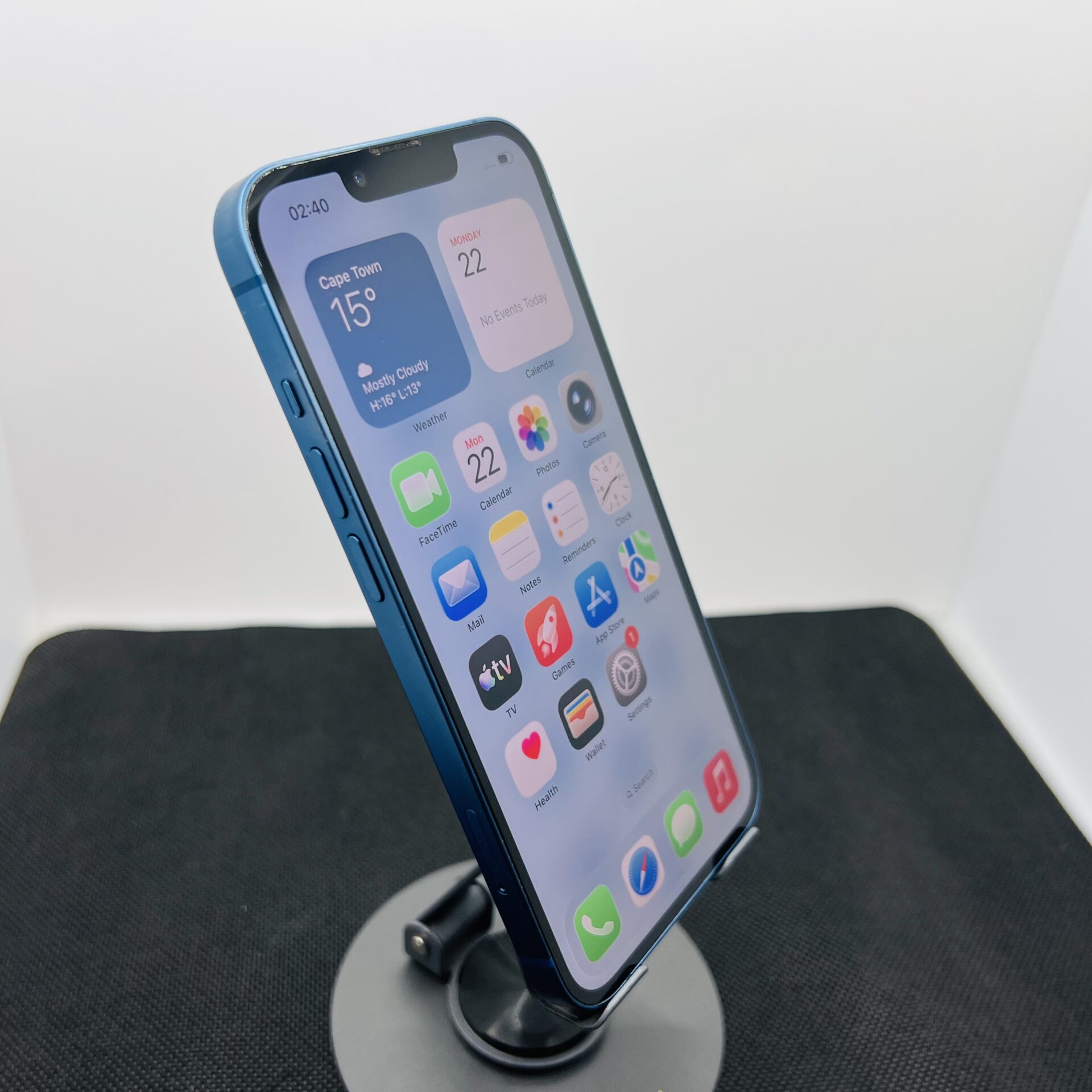Apple iPhone 13 128GB Blue (Condition: Excellent) - Image 3