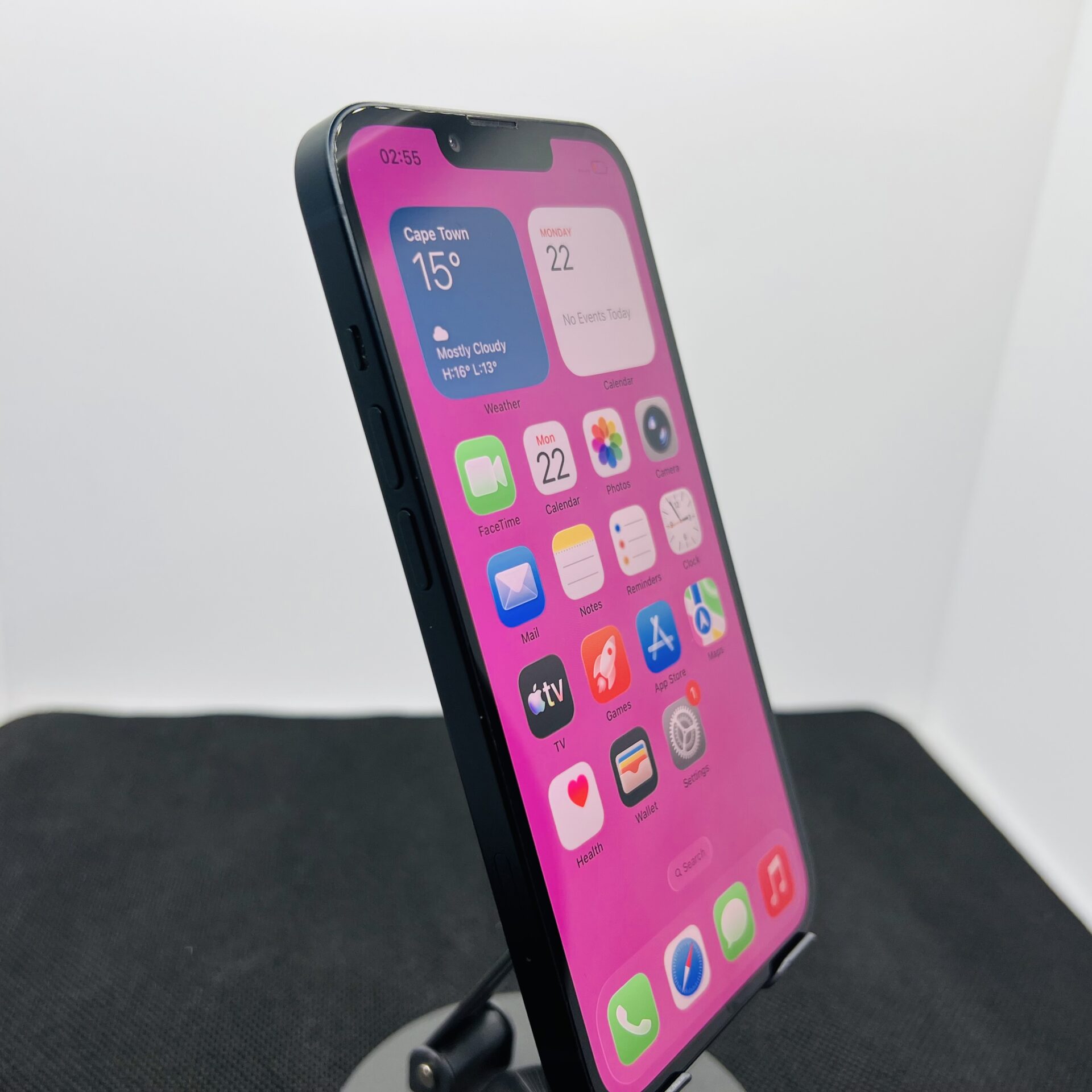 Apple iPhone 13 128GB Midnight (Condition: Good) - Image 4