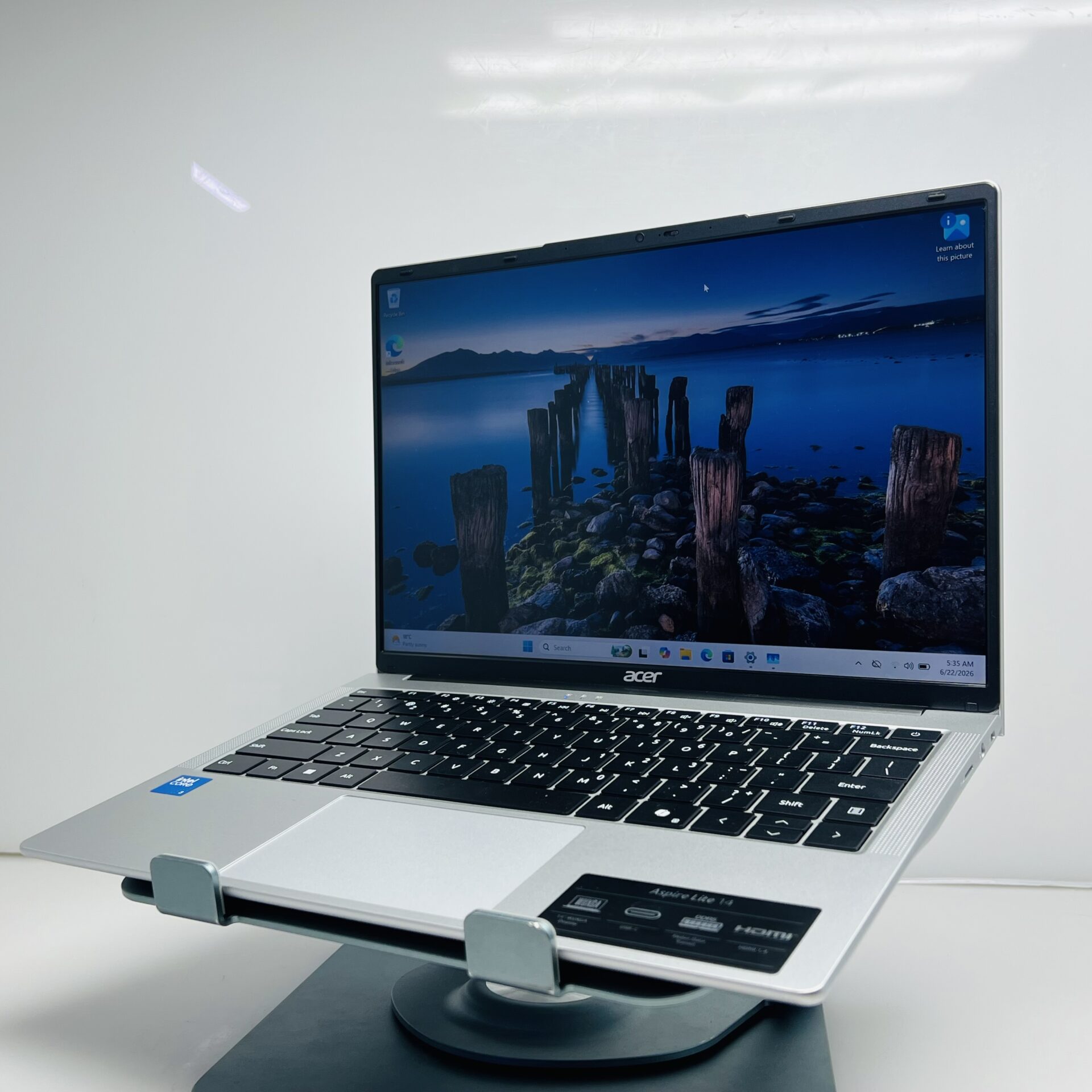 Acer Aspire Lite AL14-31P “Core 3 N355” 1.90GHz 8GB RAM DDR5 512GB SSD Light Silver (Condition: Excellent) - Image 5