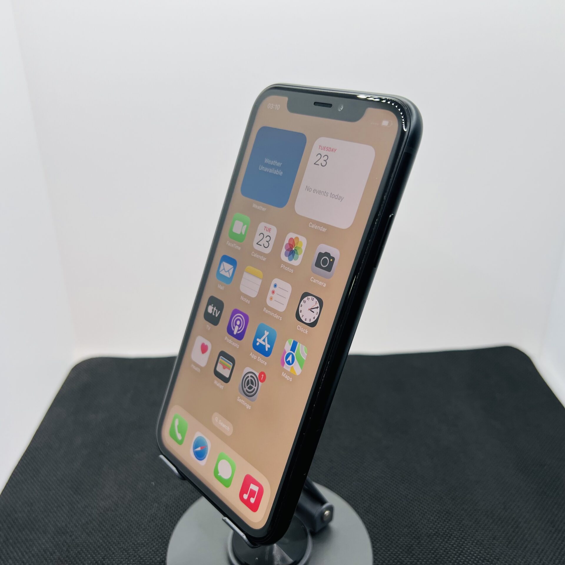 Apple iPhone XR 64GB Black (Condition: Excellent) - Image 5