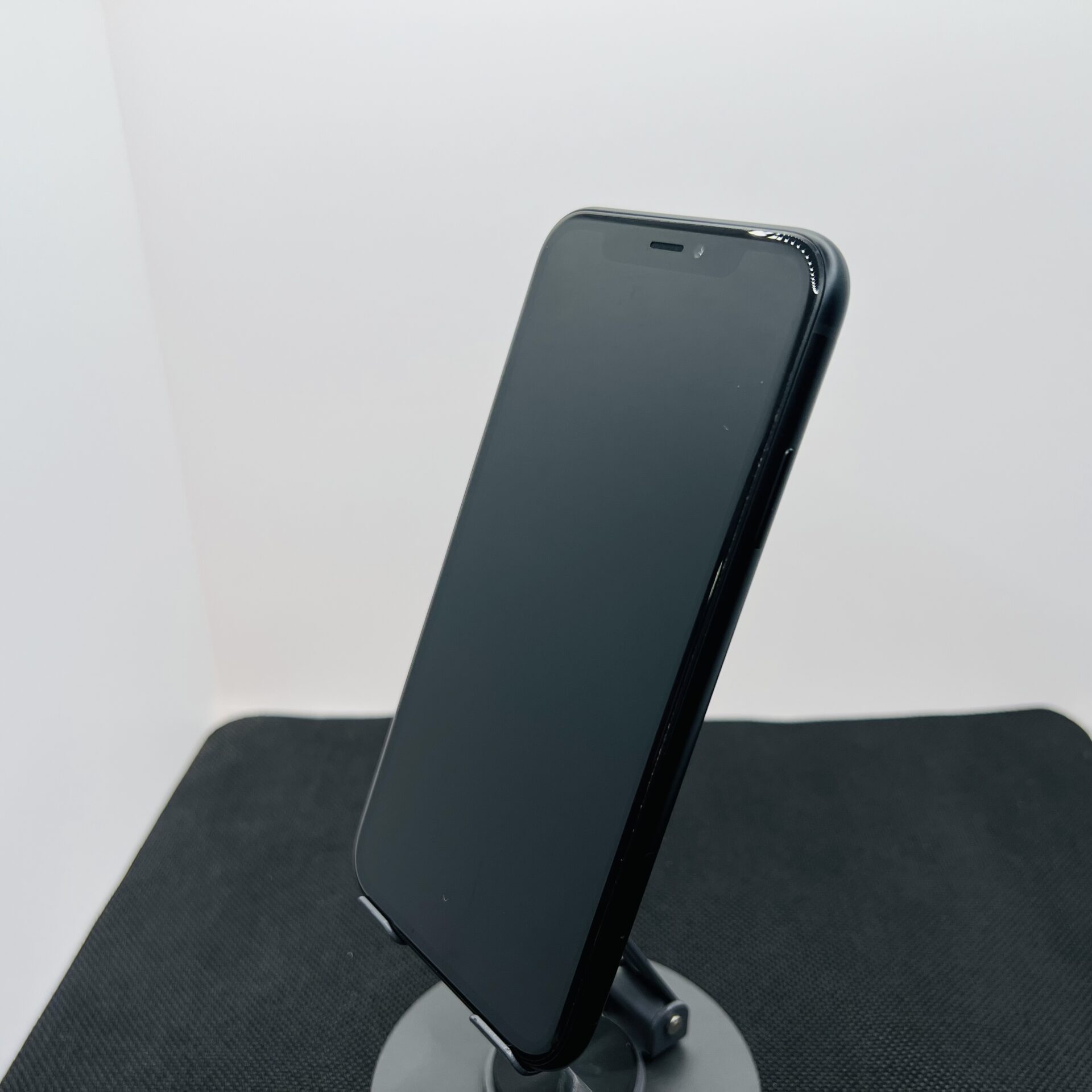 Apple iPhone XR 64GB Black (Condition: Excellent) - Image 7