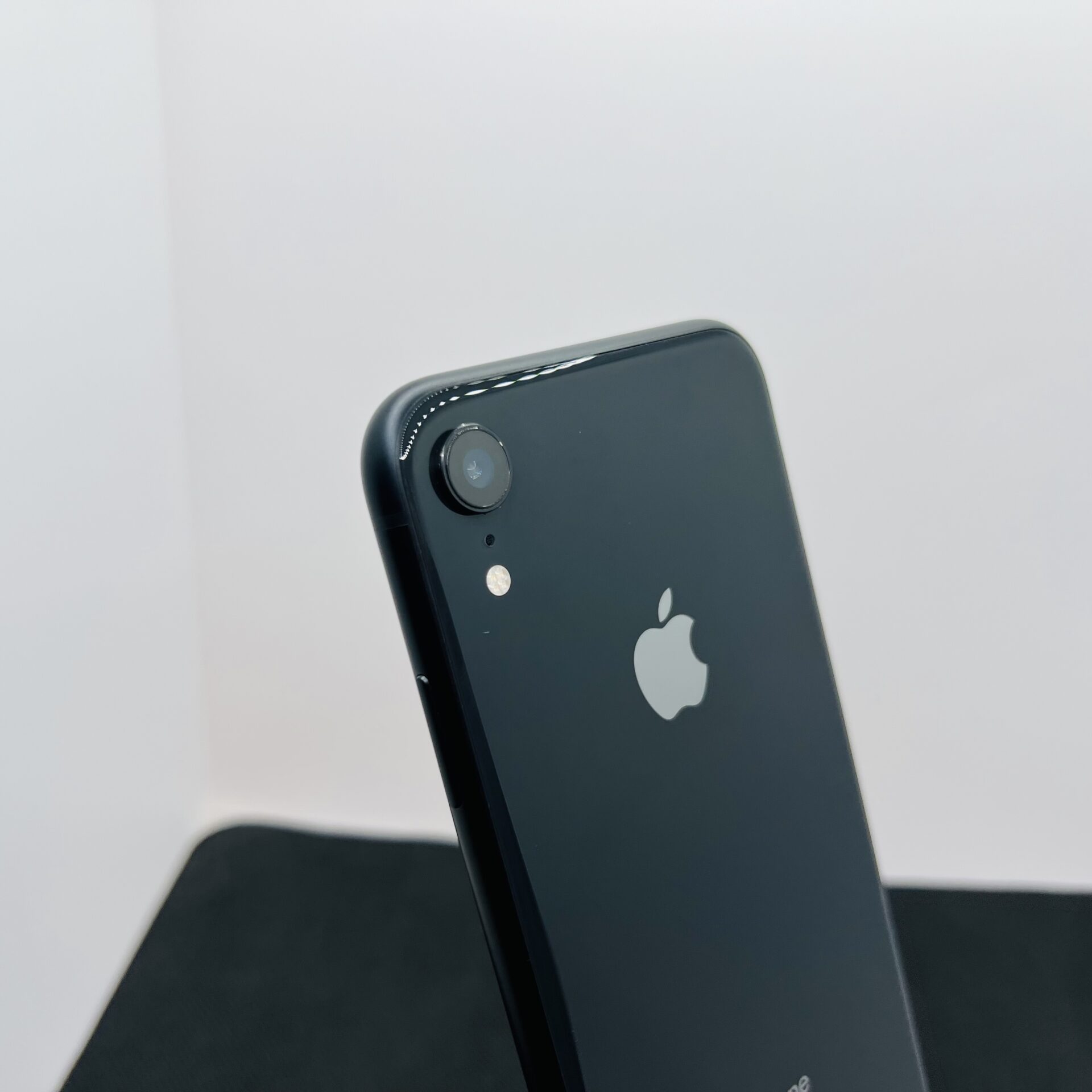 Apple iPhone XR 64GB Black (Condition: Excellent) - Image 10