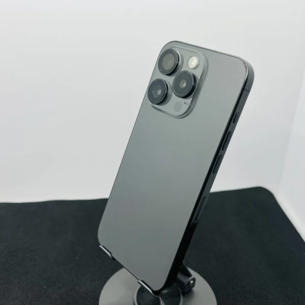 Apple iPhone 15 Pro 128GB Black Titanium (Condition: Good) | Epic