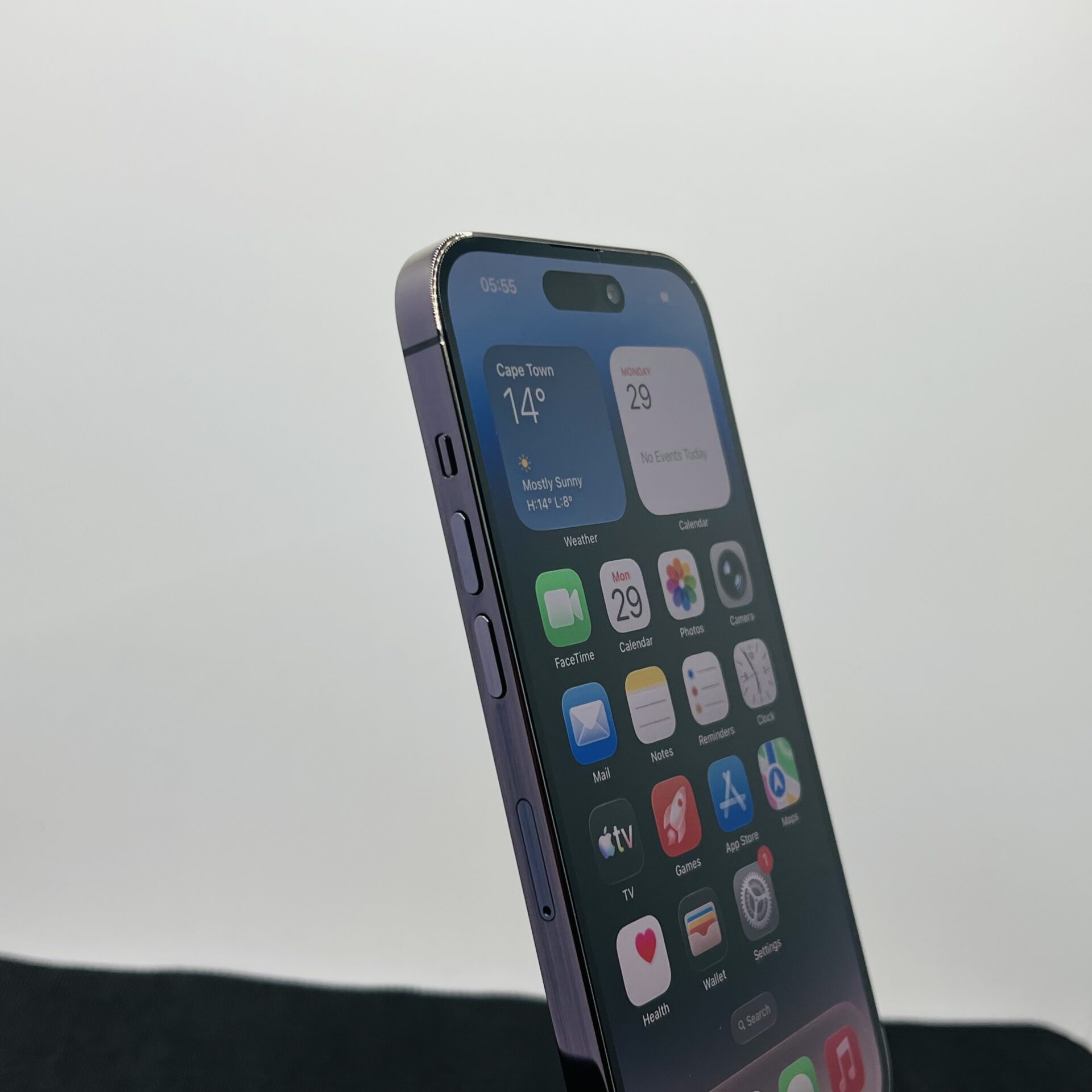 Apple iPhone 14 Pro 256GB Deep Purple (Condition: Excellent) - Image 4