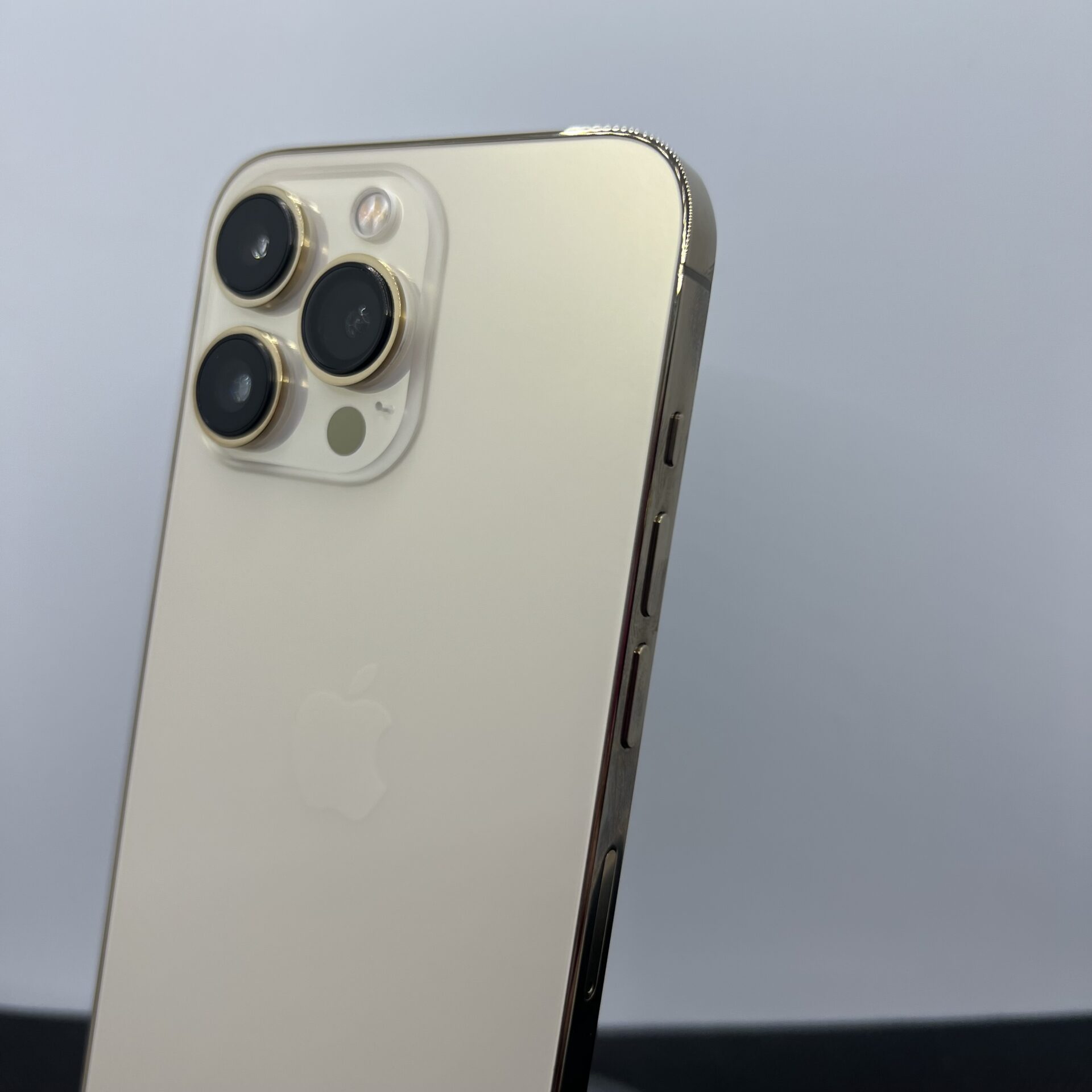 Apple iPhone 13 Pro 256GB Gold (Condition: Excellent) | Epic Deals SA