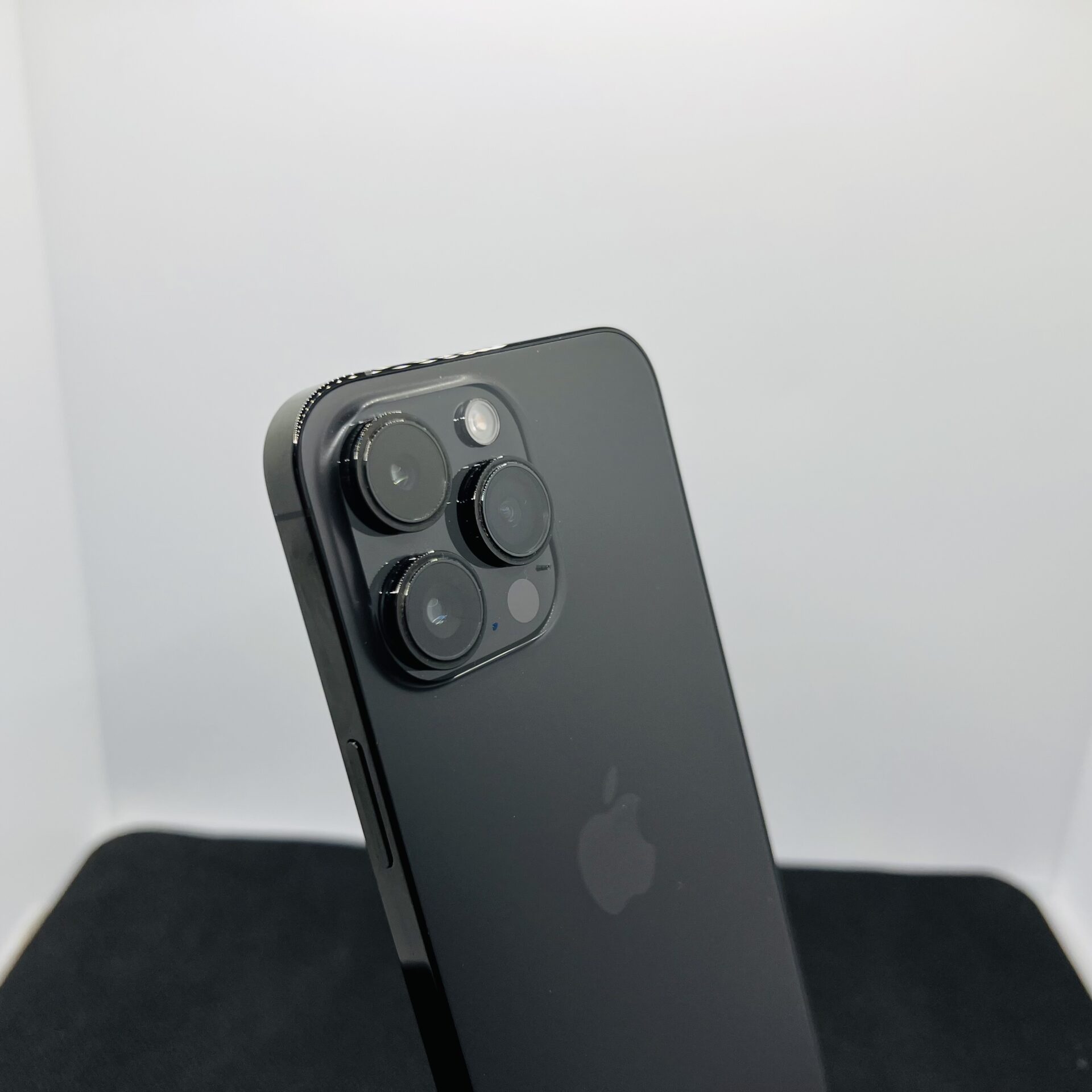 Apple iPhone 14 Pro Max 256GB Space Black (Condition: Good) - Image 11