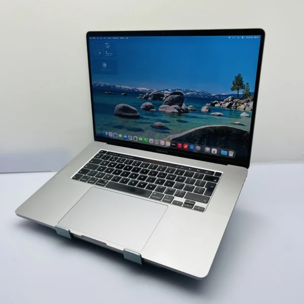 Apple MacBook Pro 16-inch 