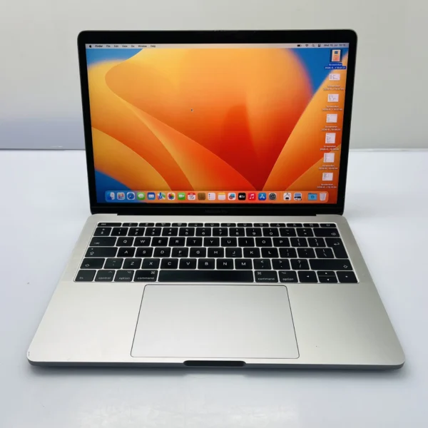 Apple MacBook Pro 13-inch (2017) 