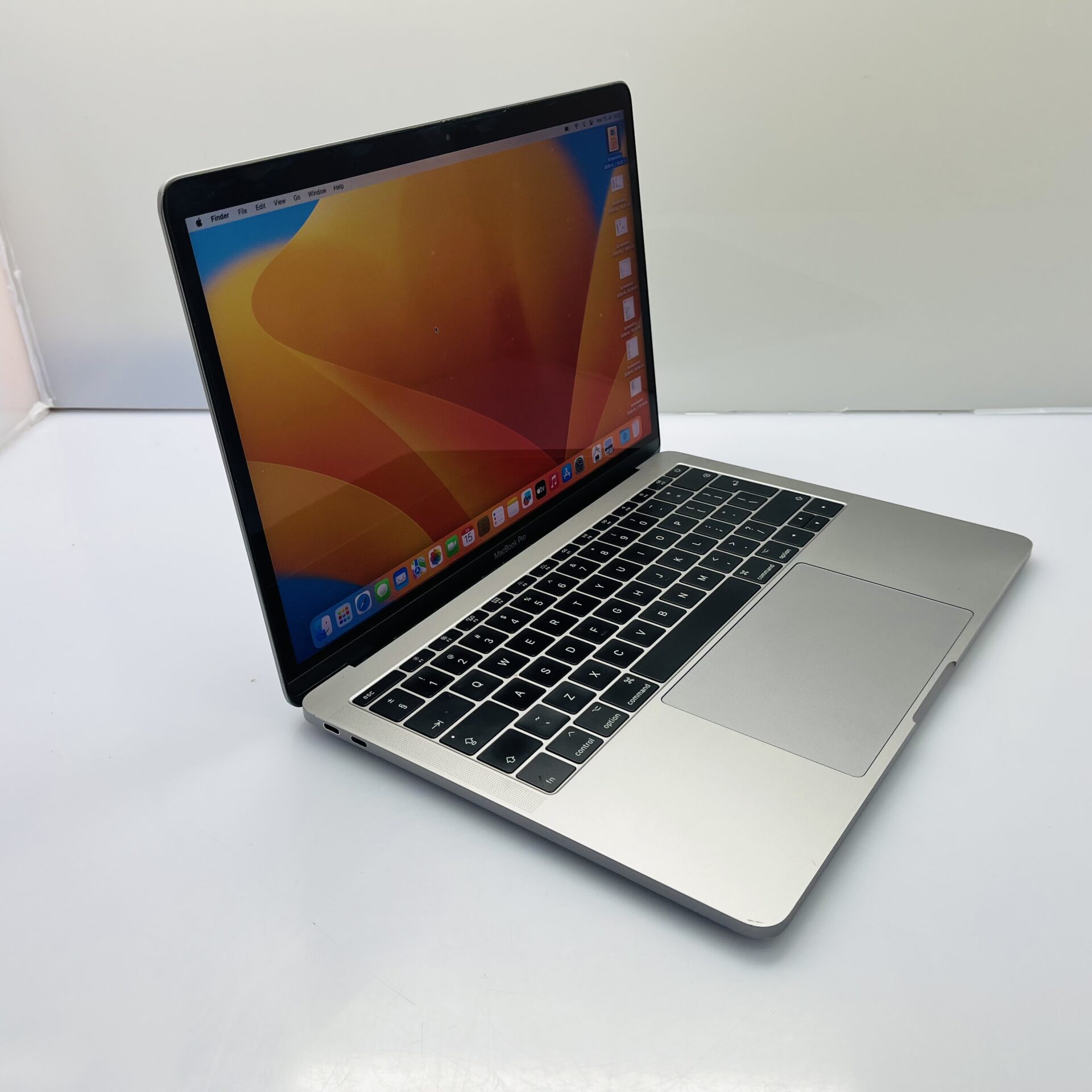 Apple MacBook Pro 13-inch (2017) "Core i5" 2.3GHz 8GB RAM 256GB SSD Space Gray (Condition: Good) - Image 4
