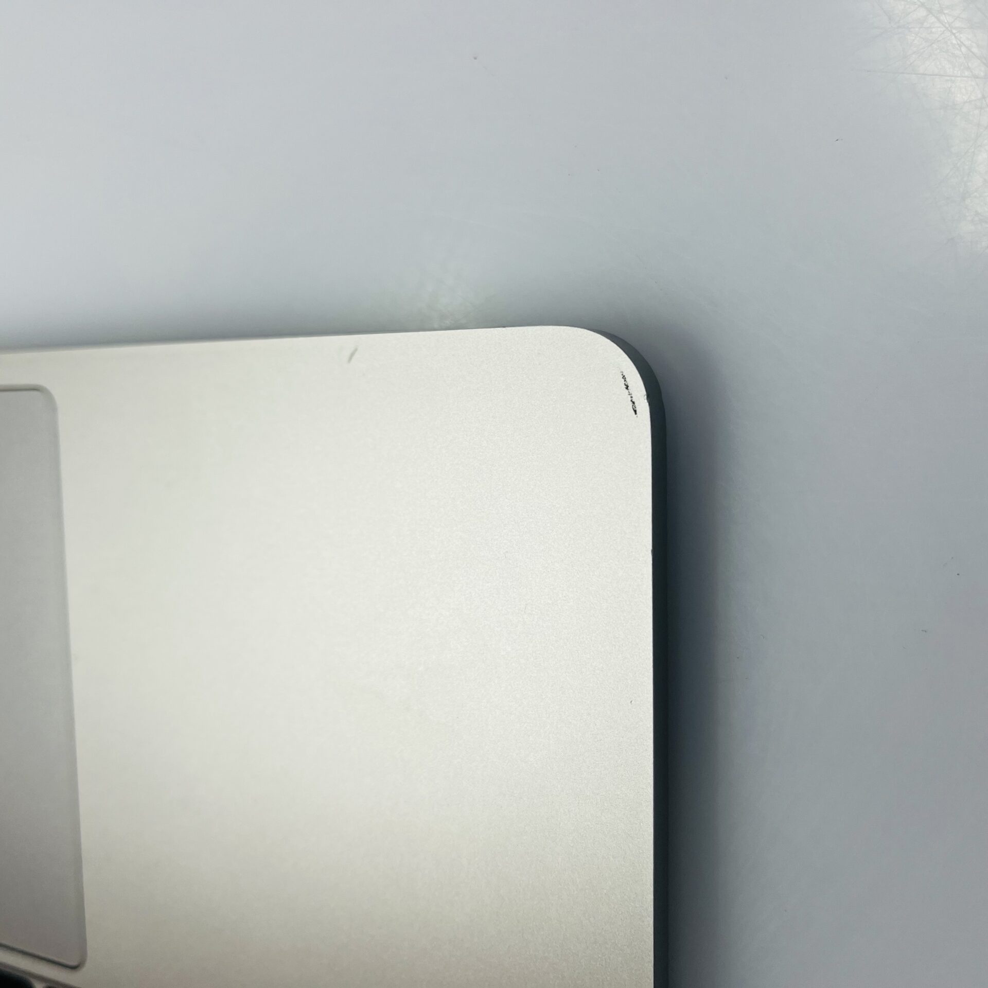Apple MacBook Pro 13-inch (2017) "Core i5" 2.3GHz 8GB RAM 256GB SSD Space Gray (Condition: Good) - Image 7