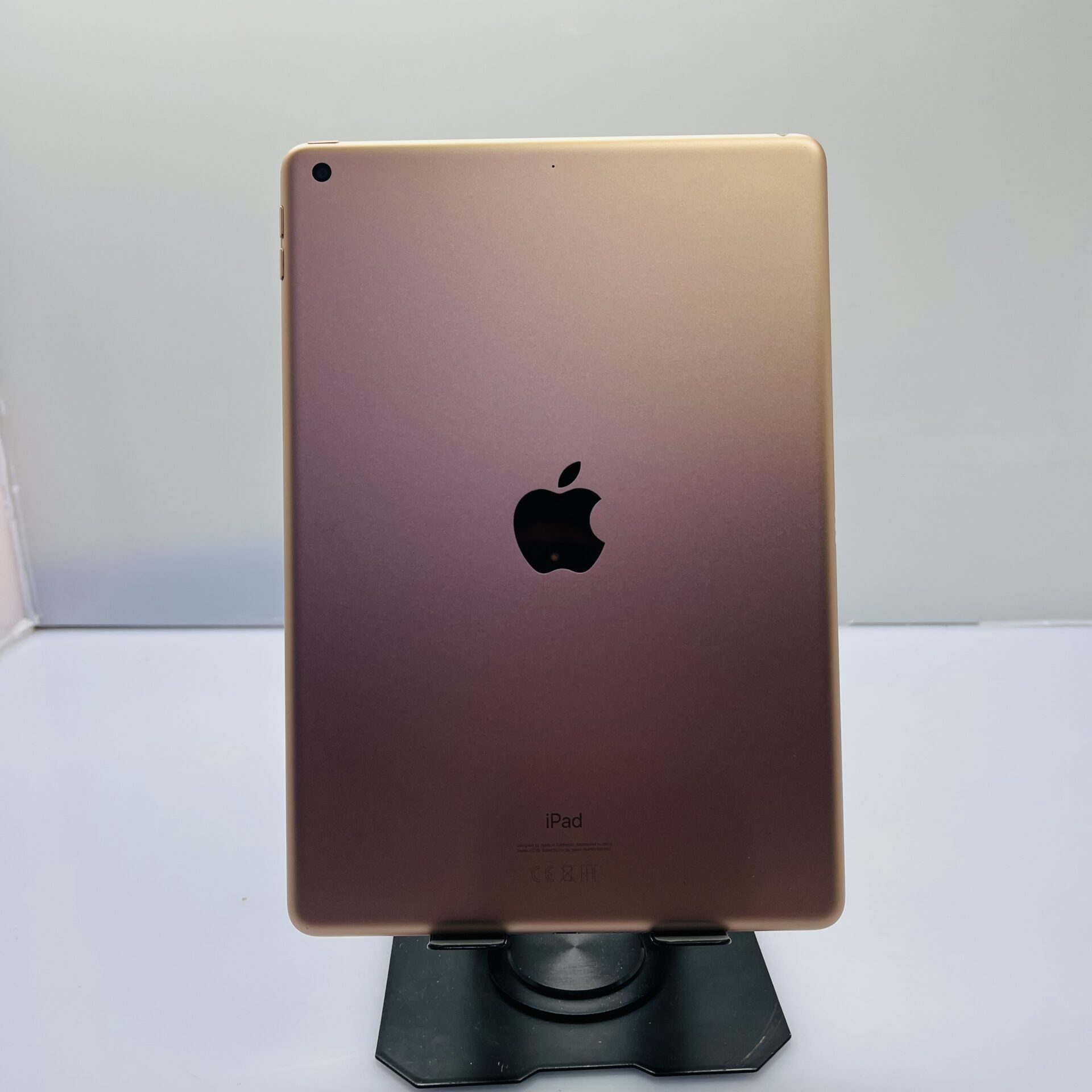 Apple iPad 10.2" 8th Gen 32GB ( WiFi Only) Gold - Markings on LCD (Condition: Good) - Image 6