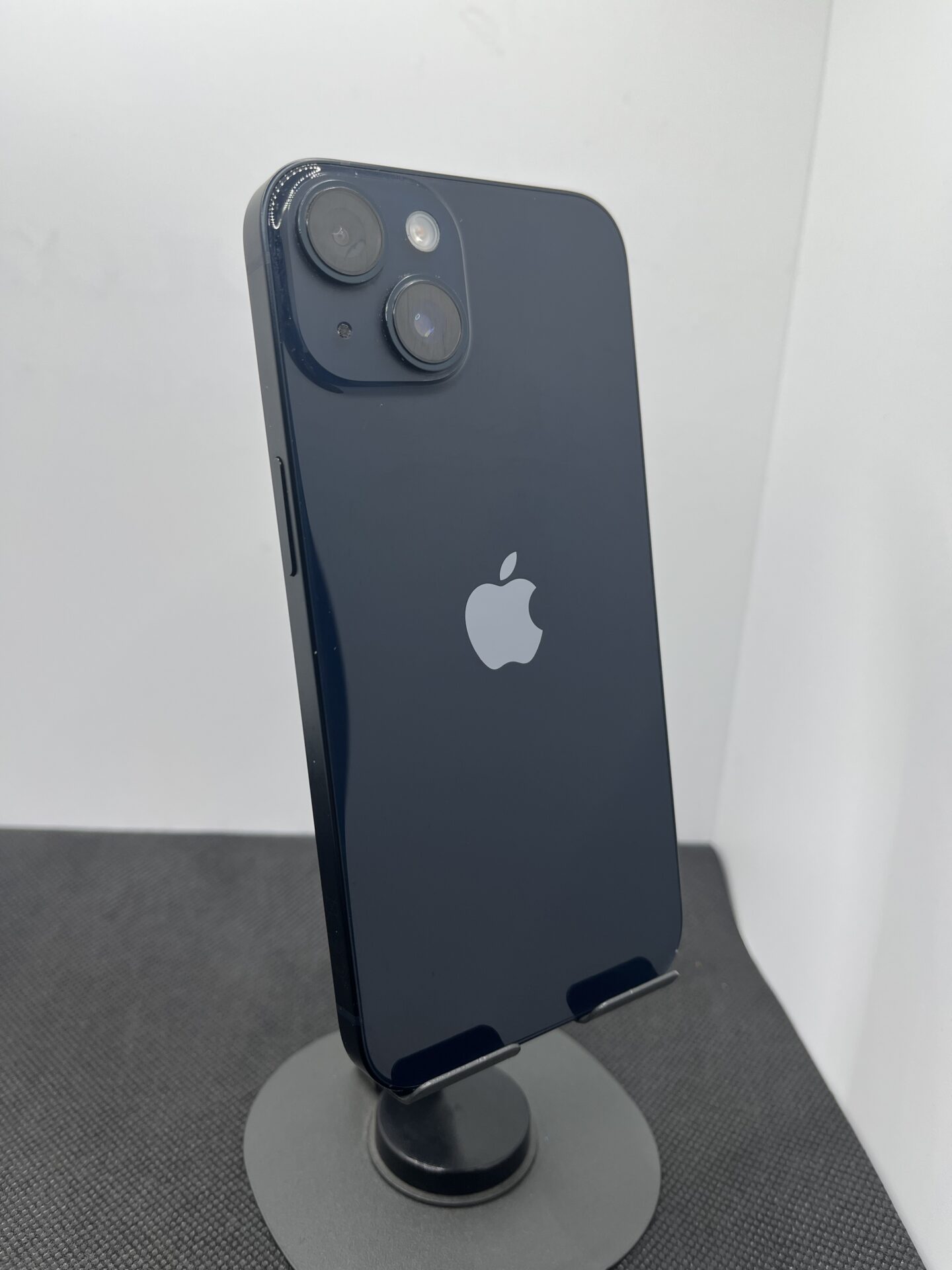 Apple iPhone 14 128GB Midnight (Condition: Good) - Image 6
