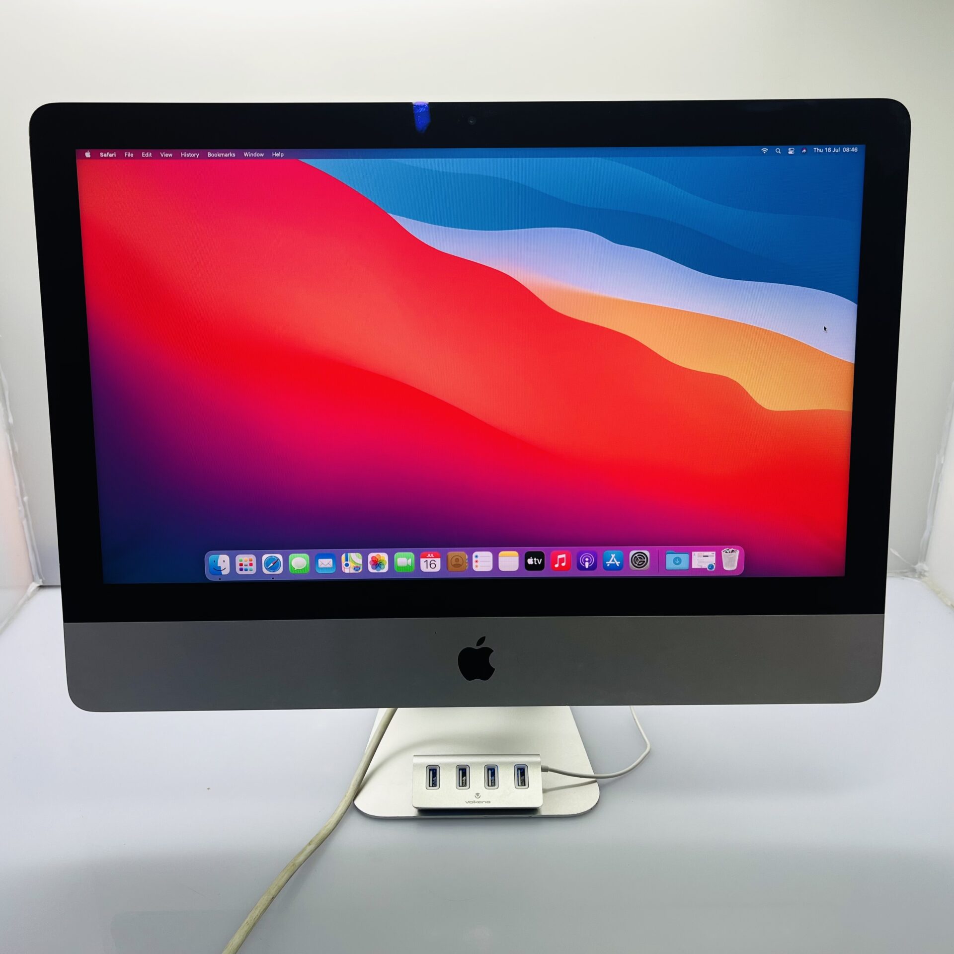 Apple iMac 27-Inch "Core i5" (2014) 1.46GHz 8GB RAM 512GB SSD Silver - LCD Flares on Display (Condition: Good) - Image 2