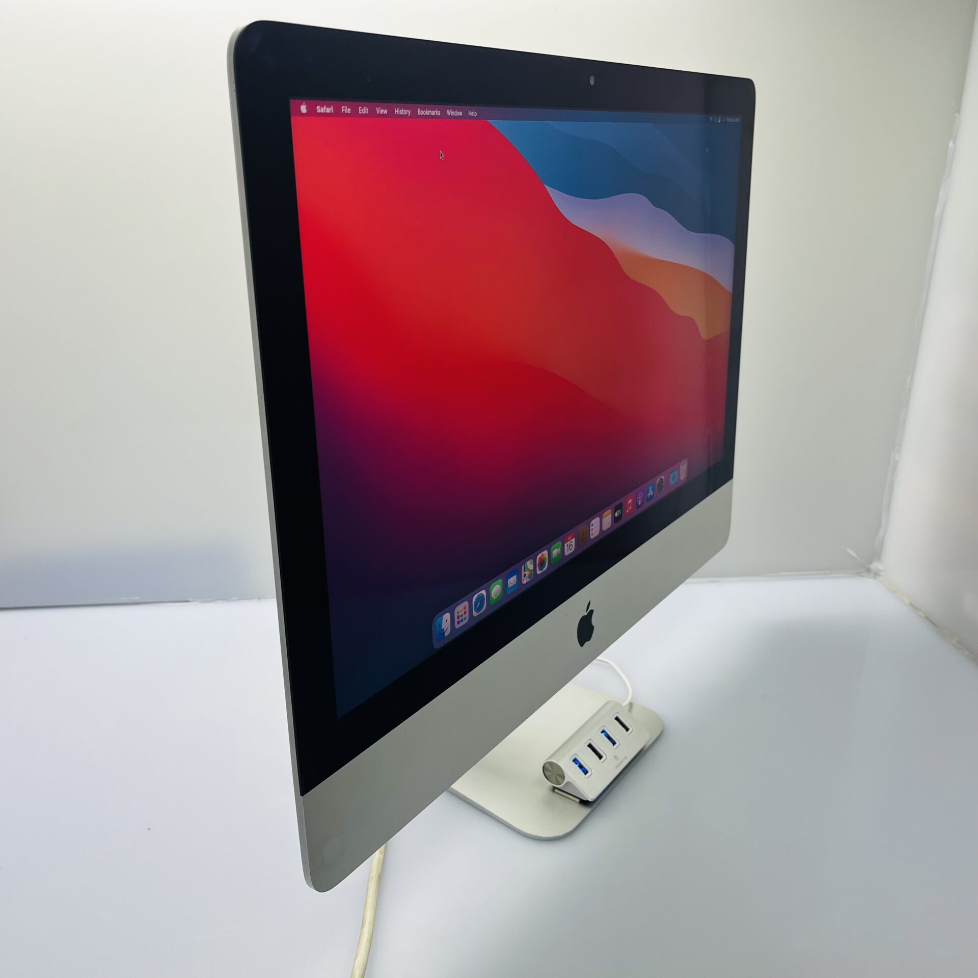 Apple iMac 27-Inch "Core i5" (2014) 1.46GHz 8GB RAM 512GB SSD Silver - LCD Flares on Display (Condition: Good) - Image 9