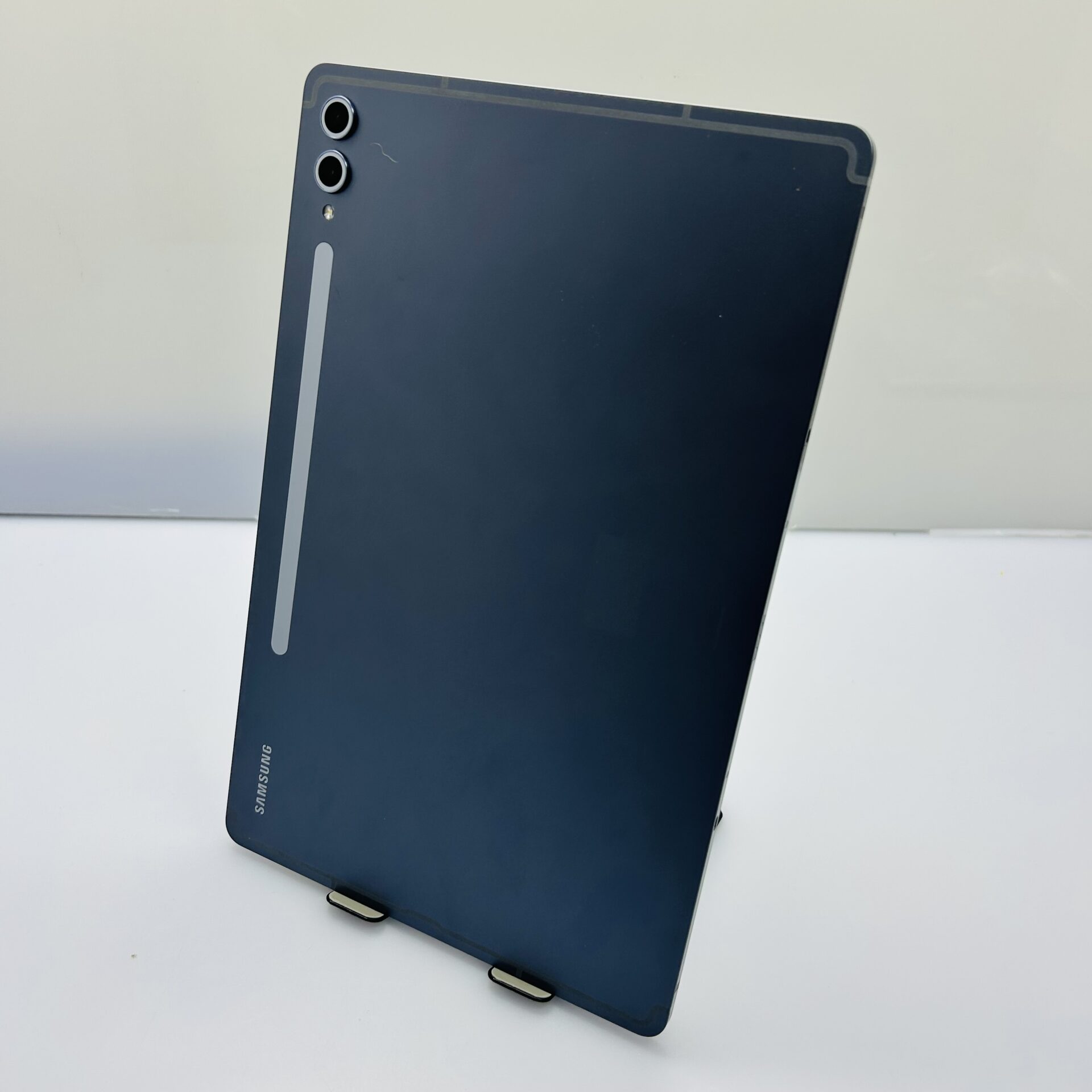 Samsung Galaxy Tab S10 Plus 5G 256GB Moonstone Grey (Condition: Excellent) - Image 8