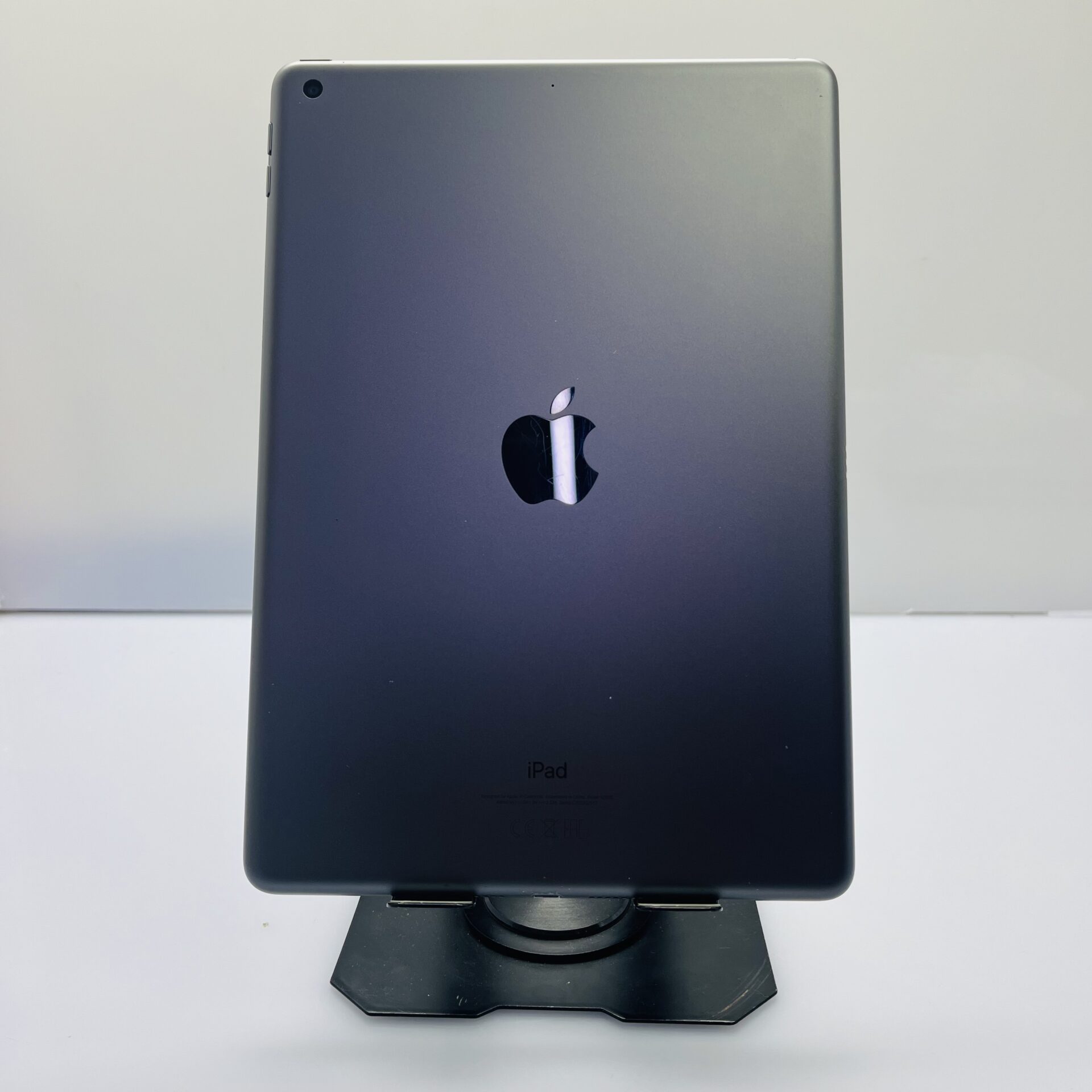 Apple iPad 10.2" 9th Gen 64GB (WiFi Only) Space Gray - Scratches Inside LCD, Bent Casing (Condition: Good) - Image 6