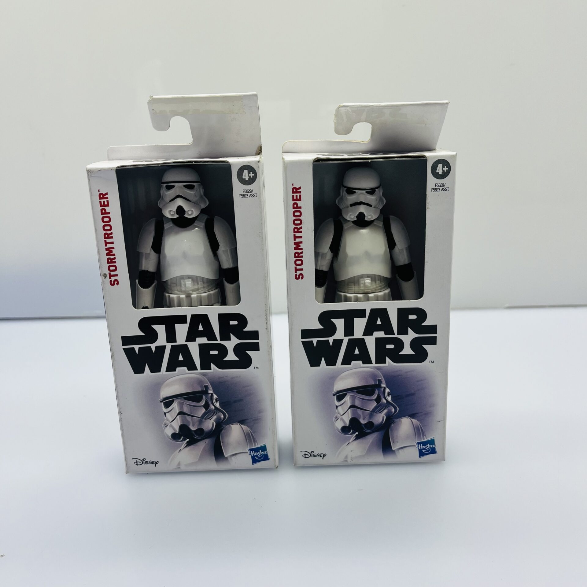 COMBO DEAL: Star Wars The Power of the force Luke Skywalker Figurine + Star Wars Darth Vader Mask + Star Wars Revenge of the Sith Anakin Skywalker Figurine + Star Wars the Mandalorian Din Grogu + 2x Star Wars Stormtrooper Figurines (Condition: Good) - Image 13