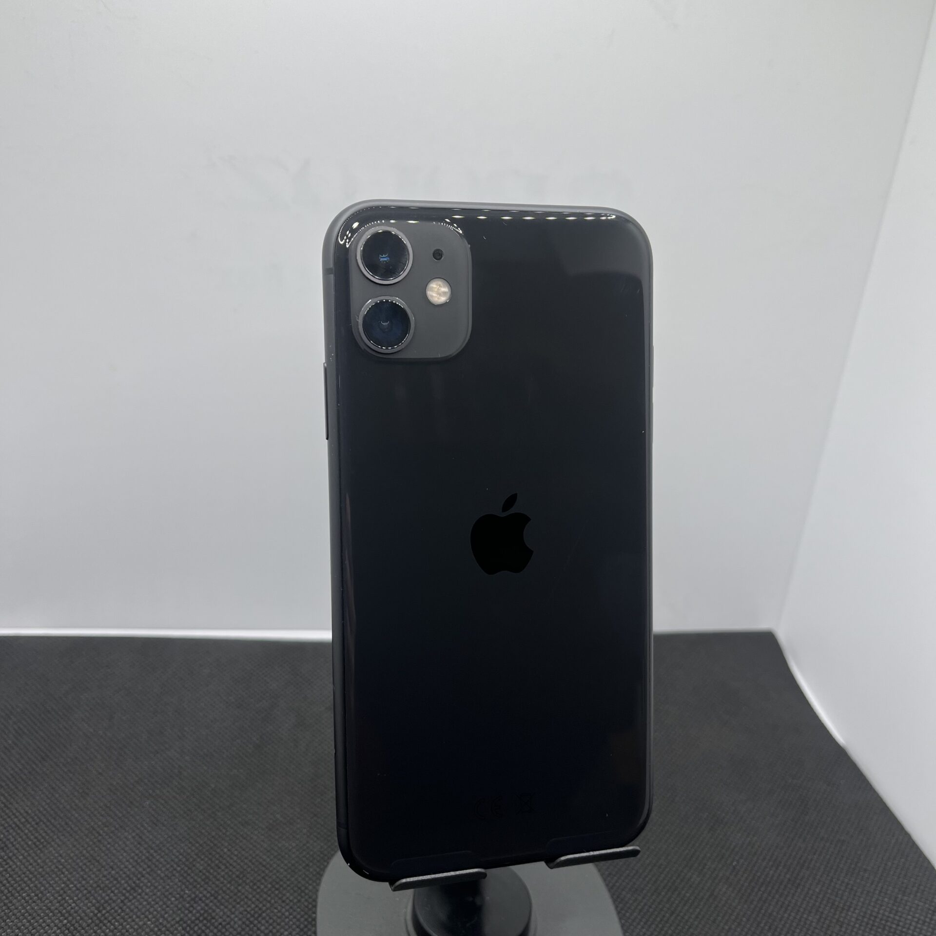 Apple iPhone 11 128GB Black - Face ID Not Working (Condition: Good) - Image 7