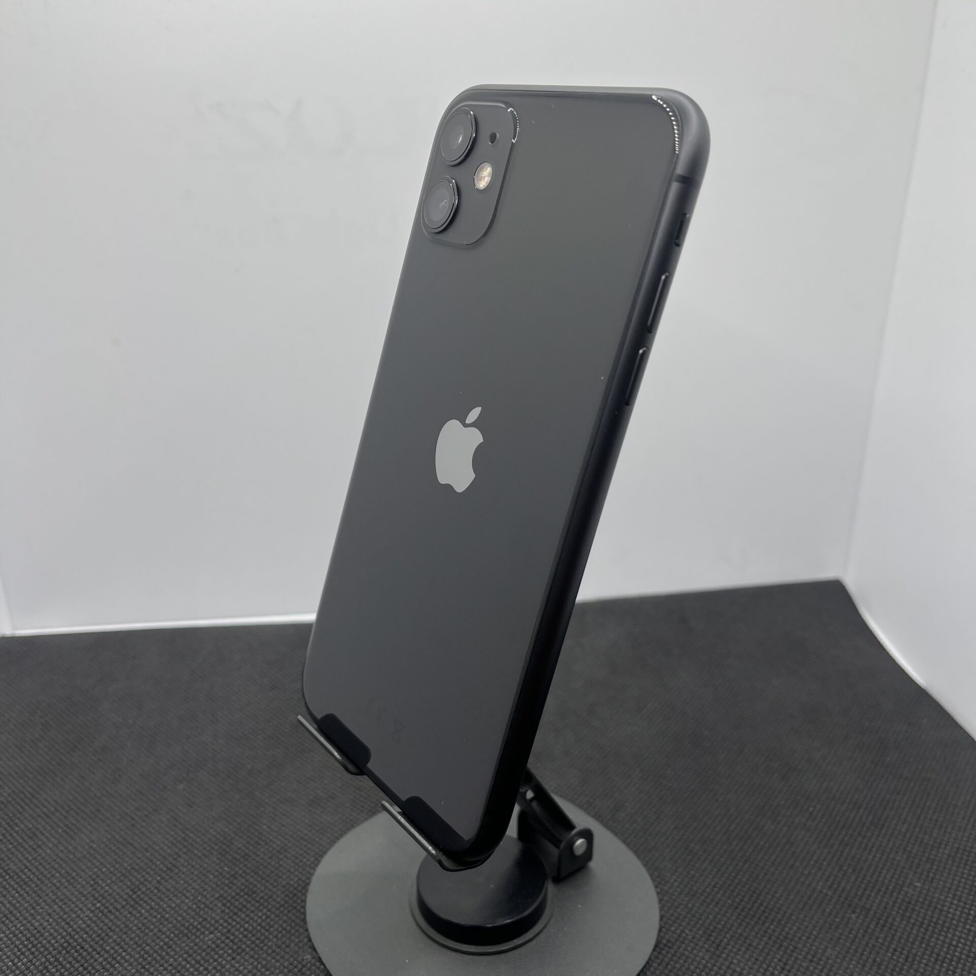 Apple iPhone 11 128GB Black - Face ID Not Working (Condition: Good) - Image 8