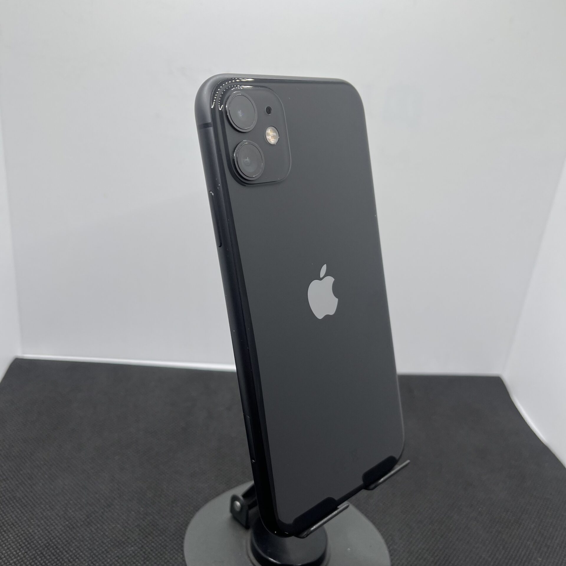 Apple iPhone 11 128GB Black - Face ID Not Working (Condition: Good) - Image 9