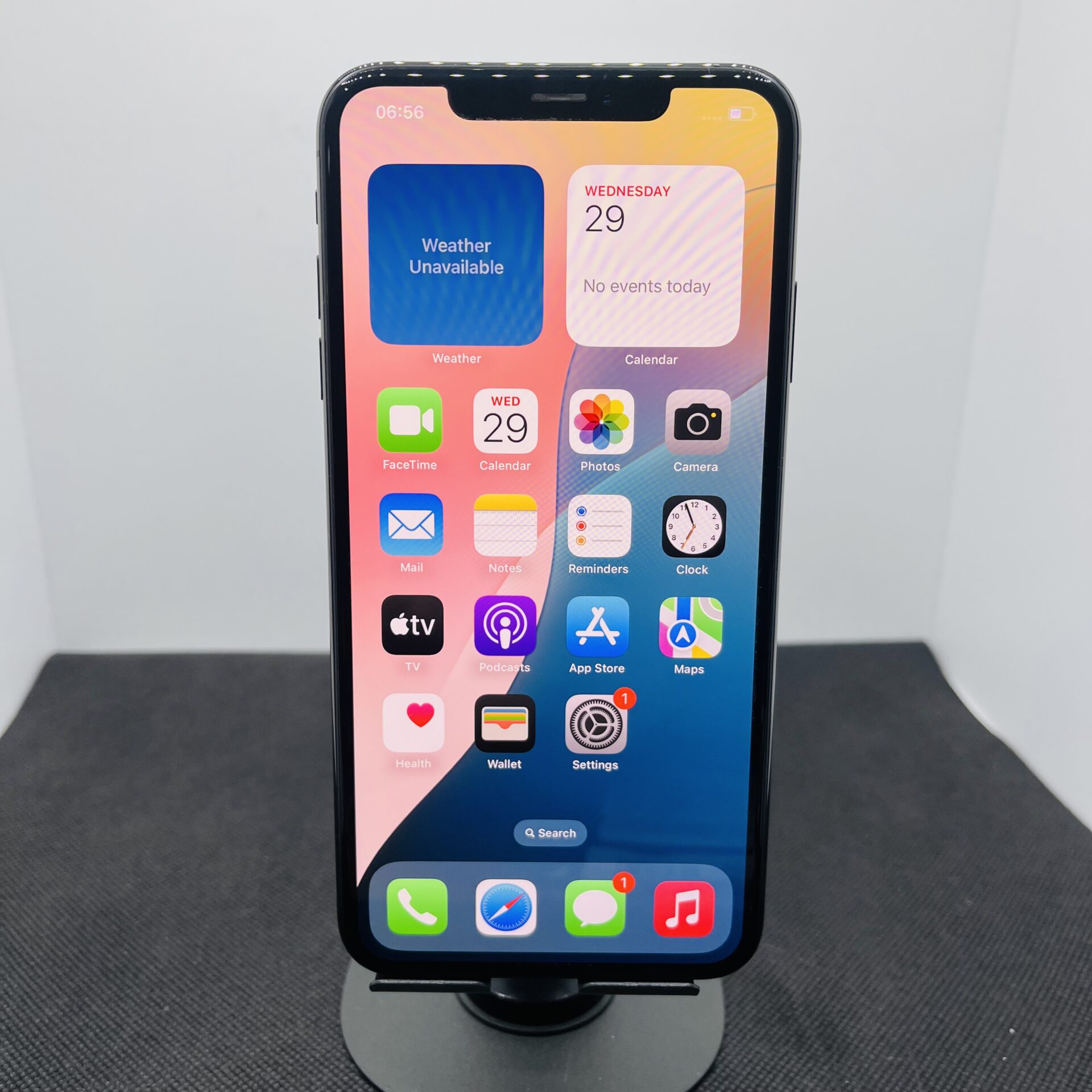 Apple iPhone Xs Max 256GB Space Gray (Condition: Good) - Image 2