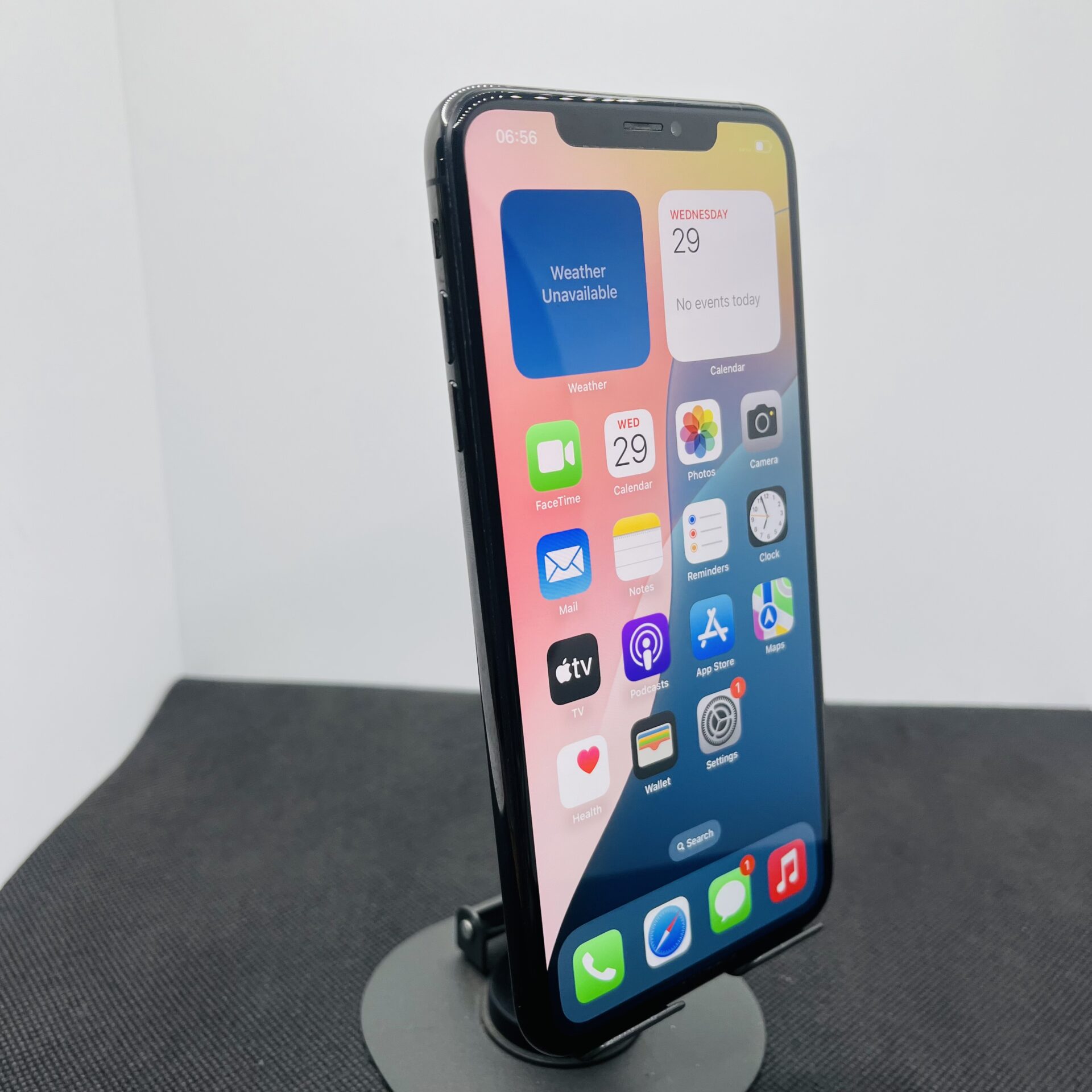 Apple iPhone Xs Max 256GB Space Gray (Condition: Good) - Image 4