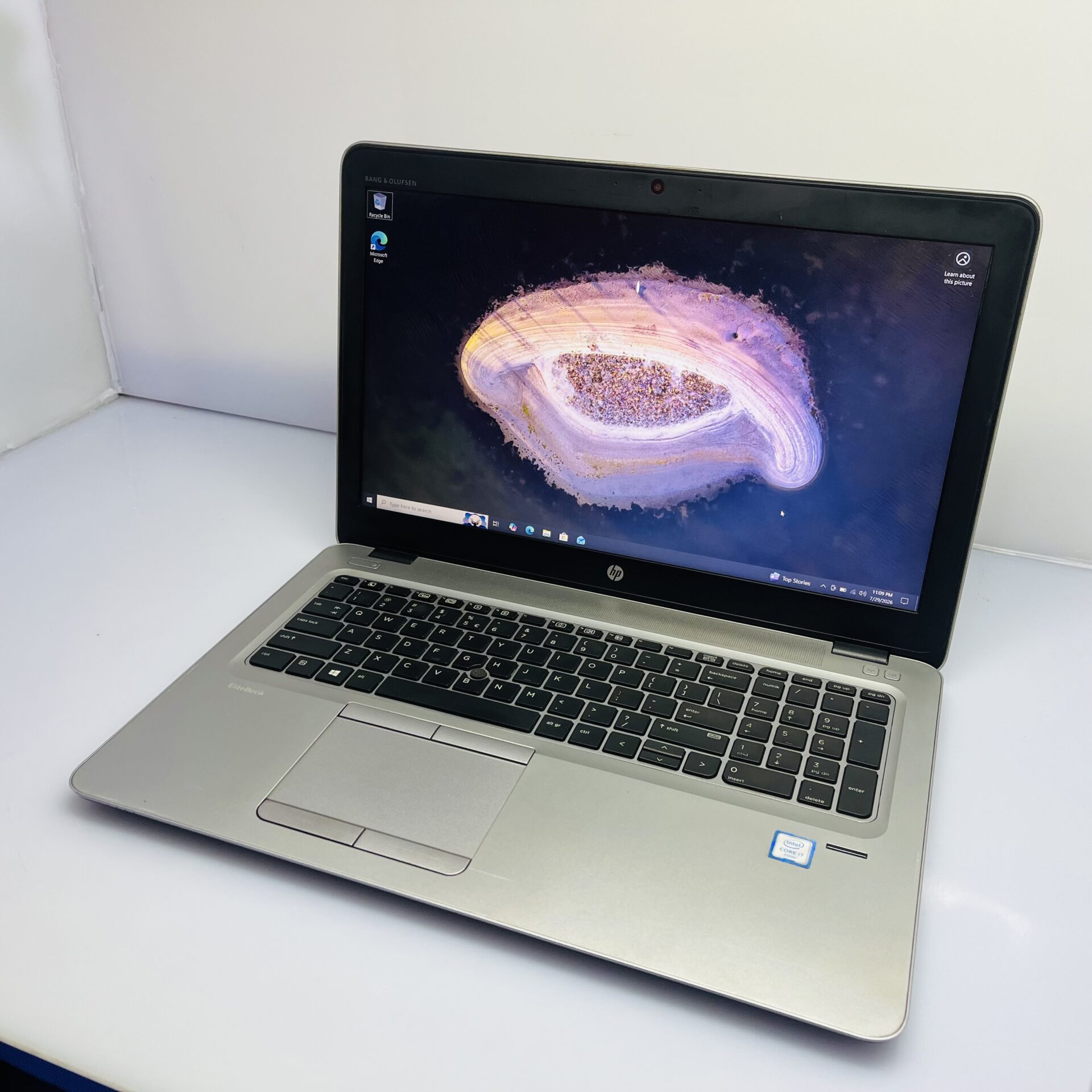 HP EliteBook 850 G3 "Core i5" 2.50GHz 16GB RAM 256GB SSD Silver (Condition: Good) - Image 4