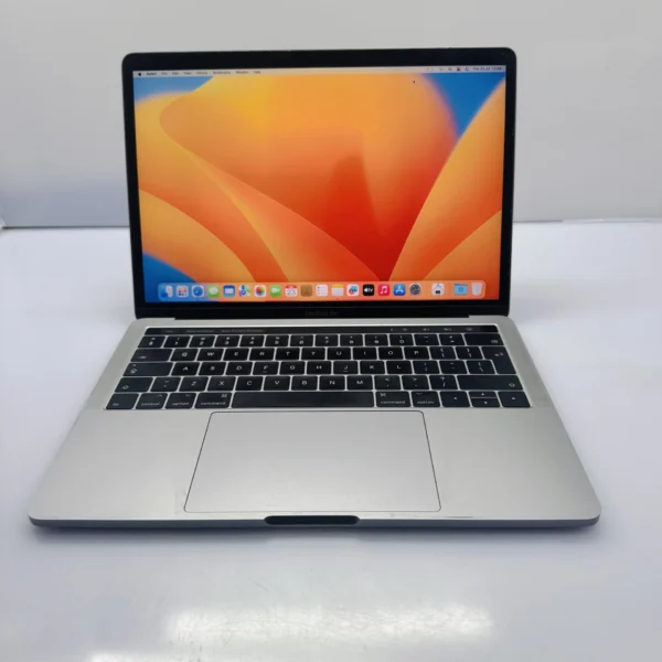 Apple MacBook Pro 13-inch (2017) Touch Bar Core i5 3.1GHz 8GB RAM