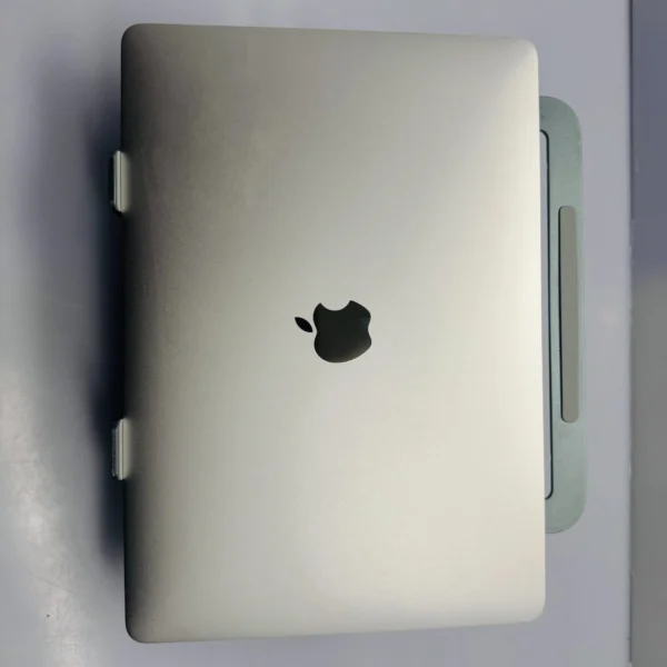 Apple MacBook Pro 13-inch (2016) Touch Bar Intel Core i5 8GB RAM