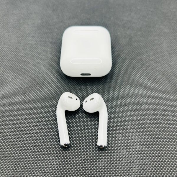 Apple AirPods 2nd Gen White (Condition: Good) - Image 7