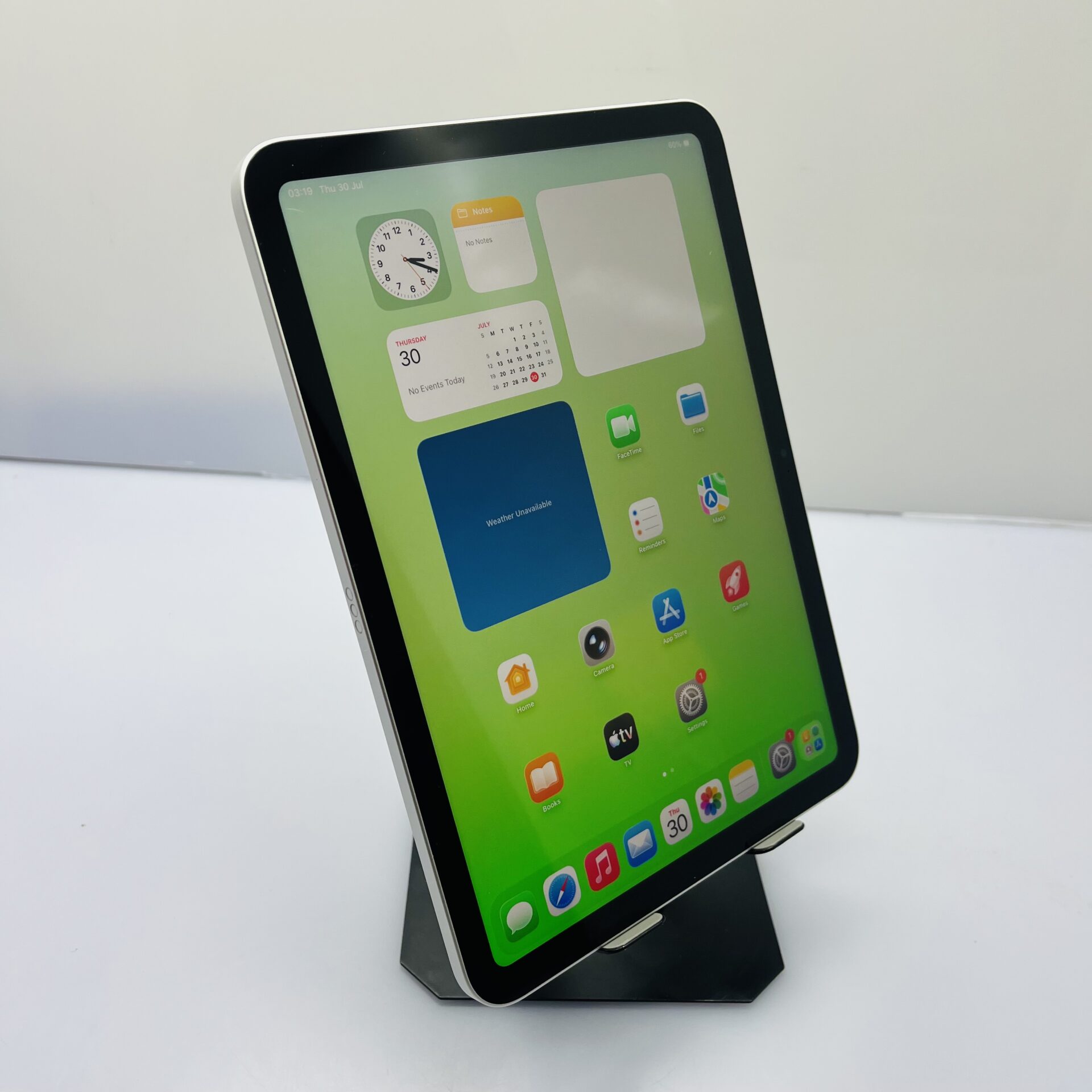 Apple iPad 10.9" 10th Gen (WiFi only) 64GB Silver (Condition: Good) - Image 4