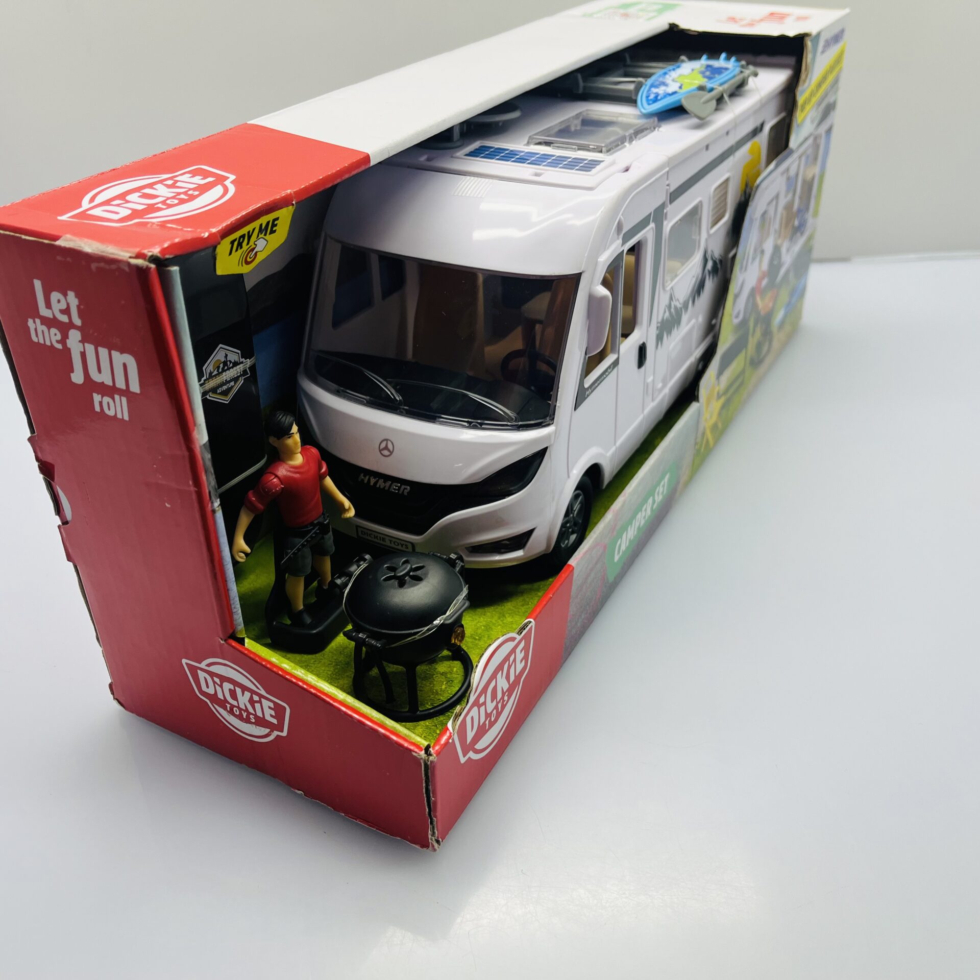 COMBO DEAL: Rainbow High: Colour Change Car + Dickie Toys Pop Up Camper Playset (Condition: Good) - Image 9