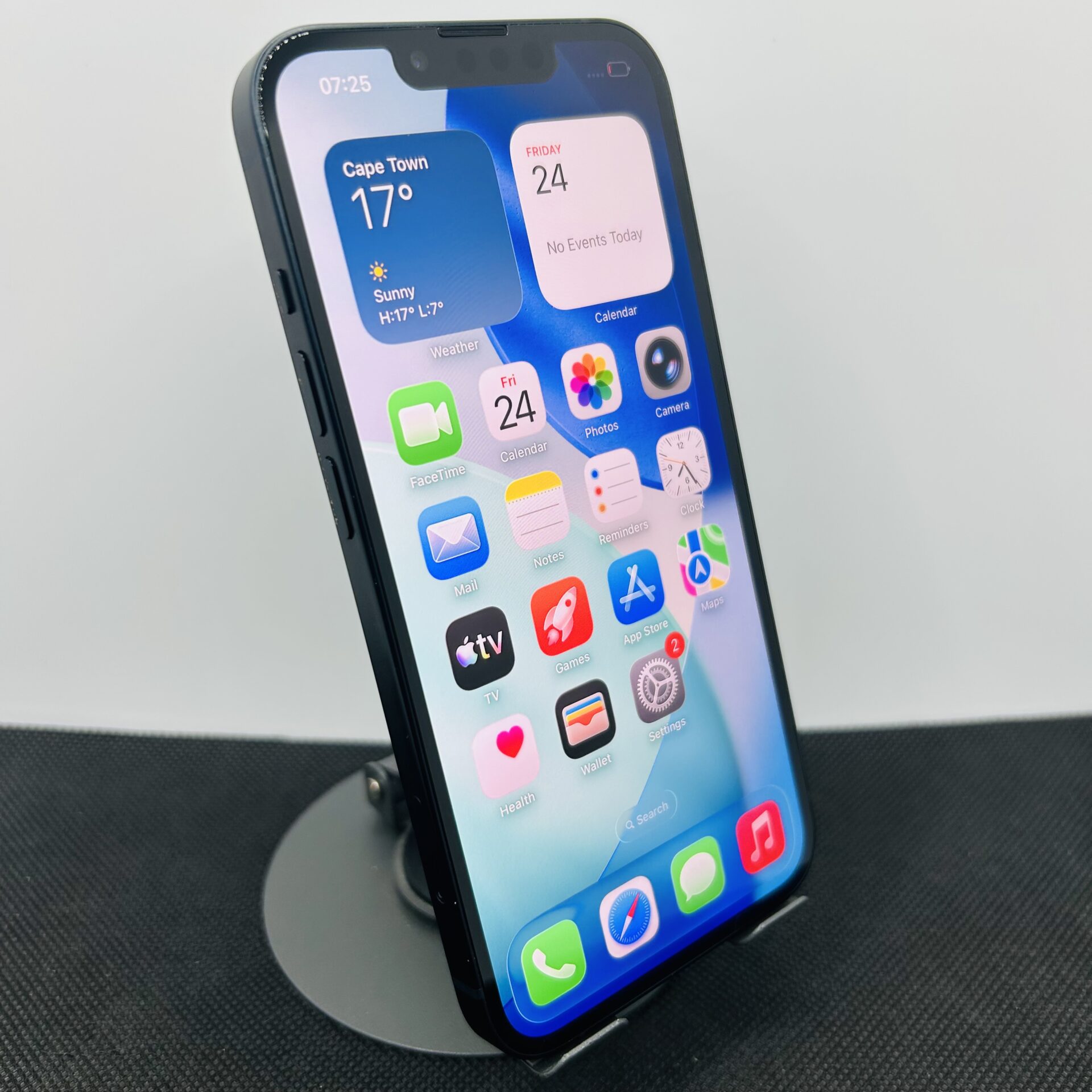 Apple iPhone 13 128GB Midnight (Condition: Good) - Image 3
